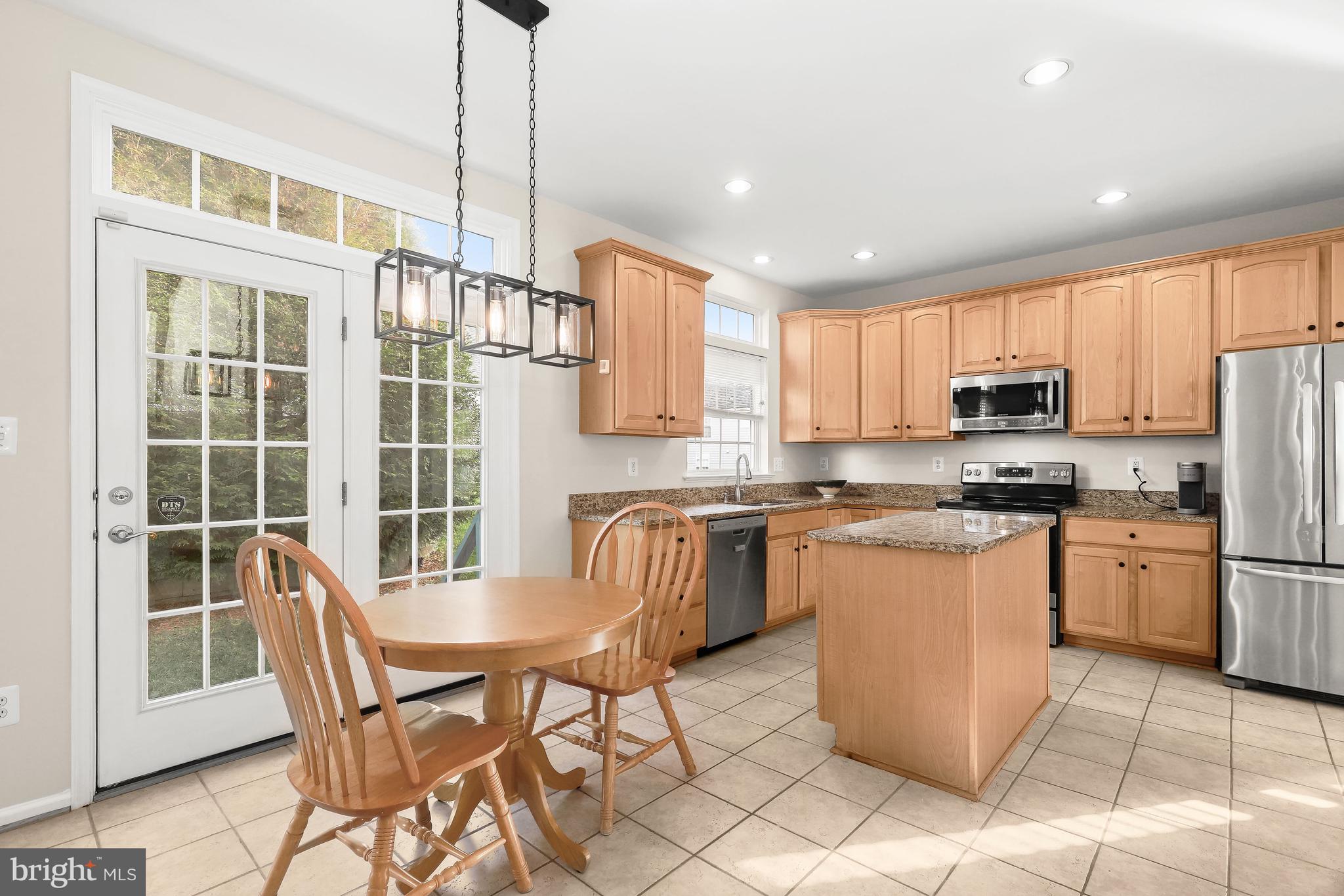 QUINCE ORCHARD PARK - Residential