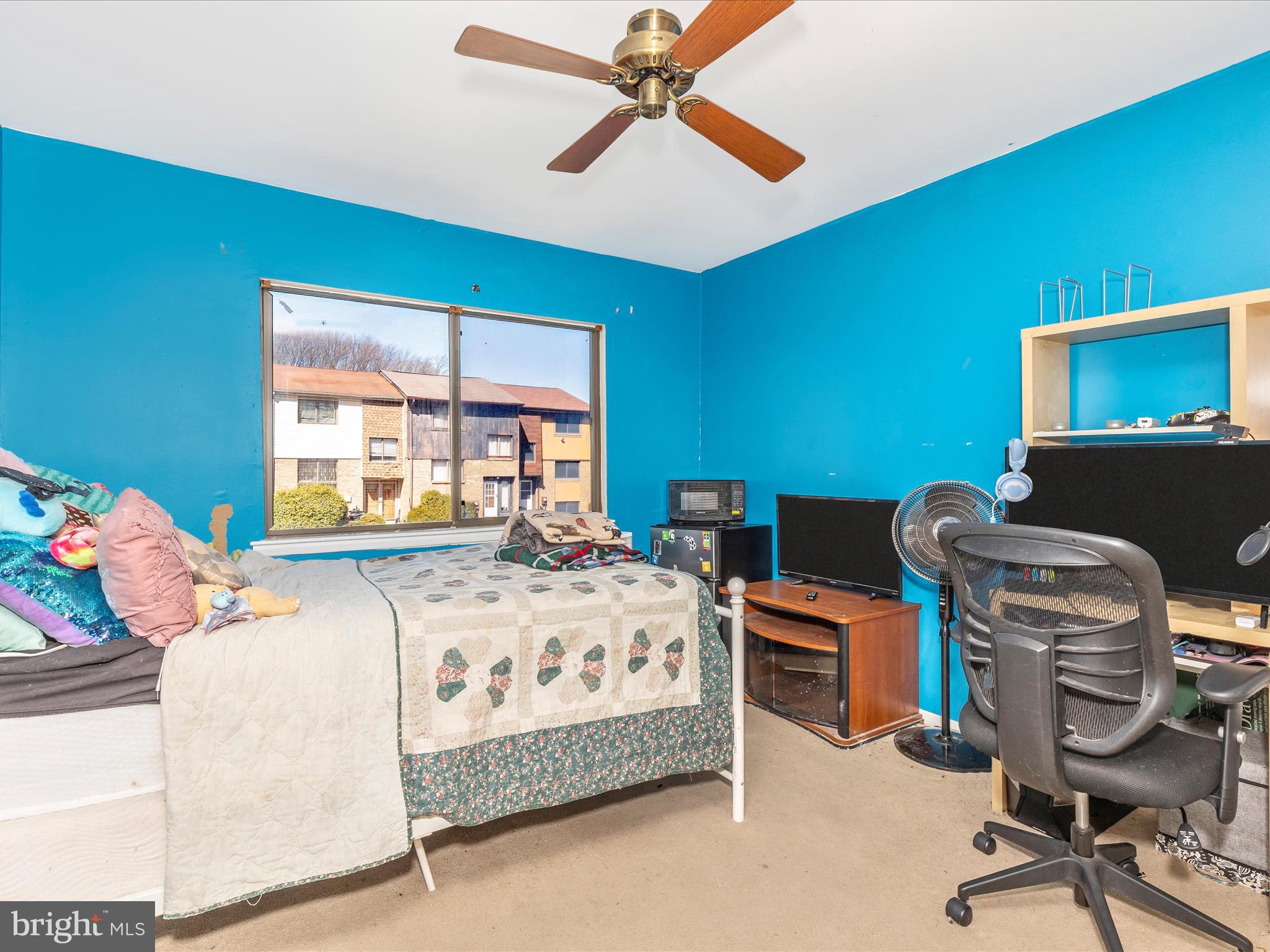 TWELVE TREES - Residential