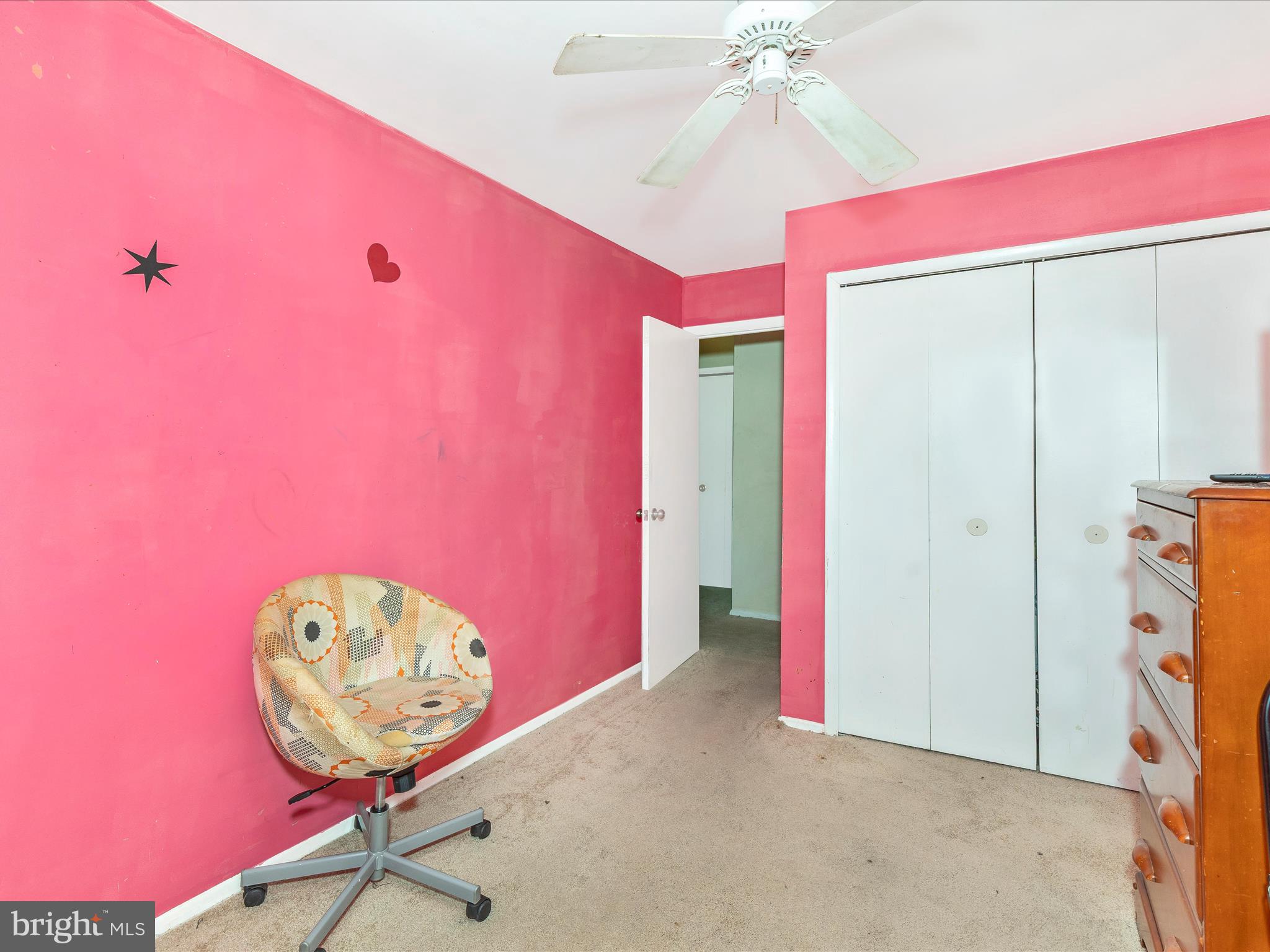 TWELVE TREES - Residential