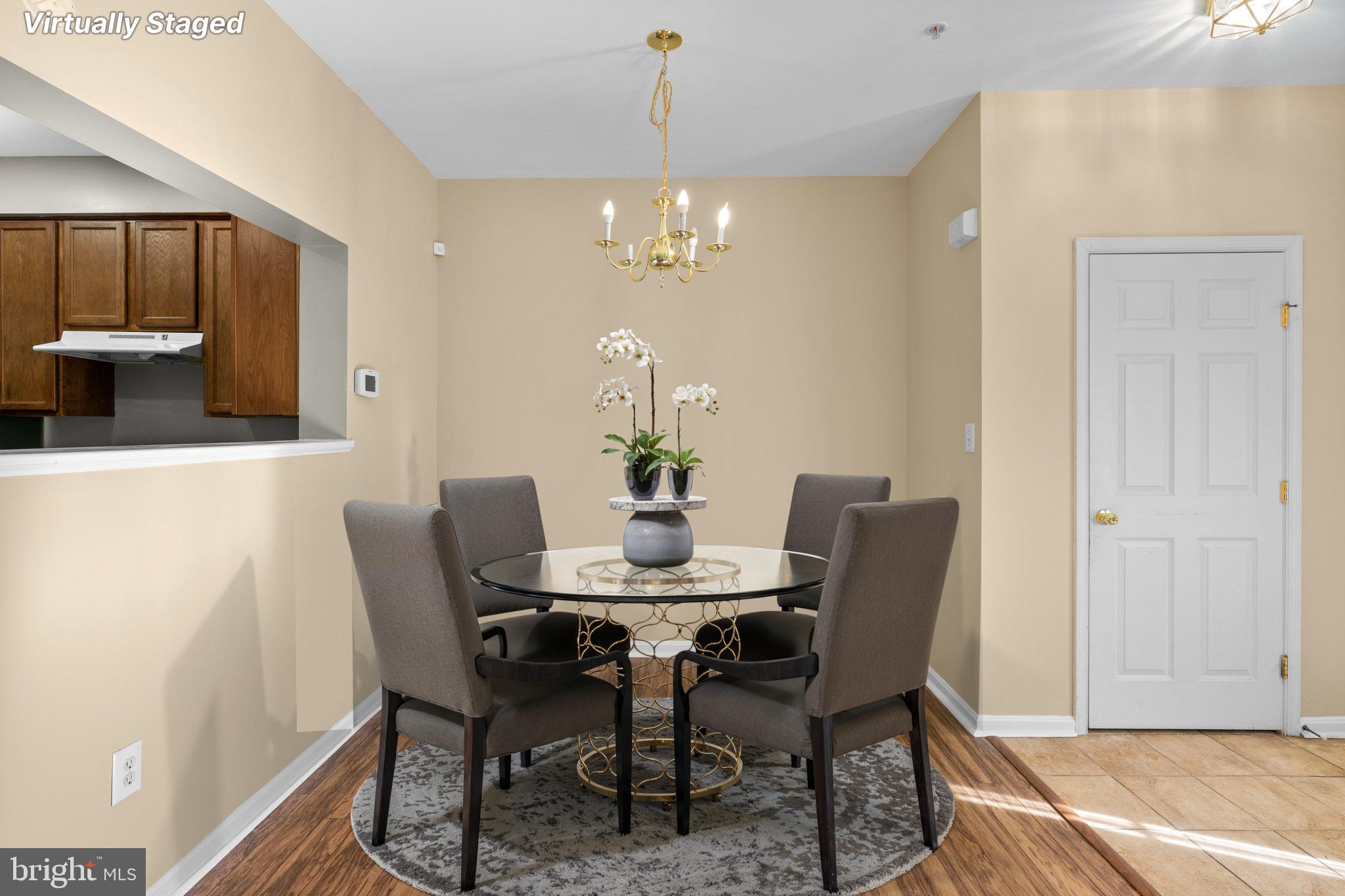 SEVEN OAKS - Residential