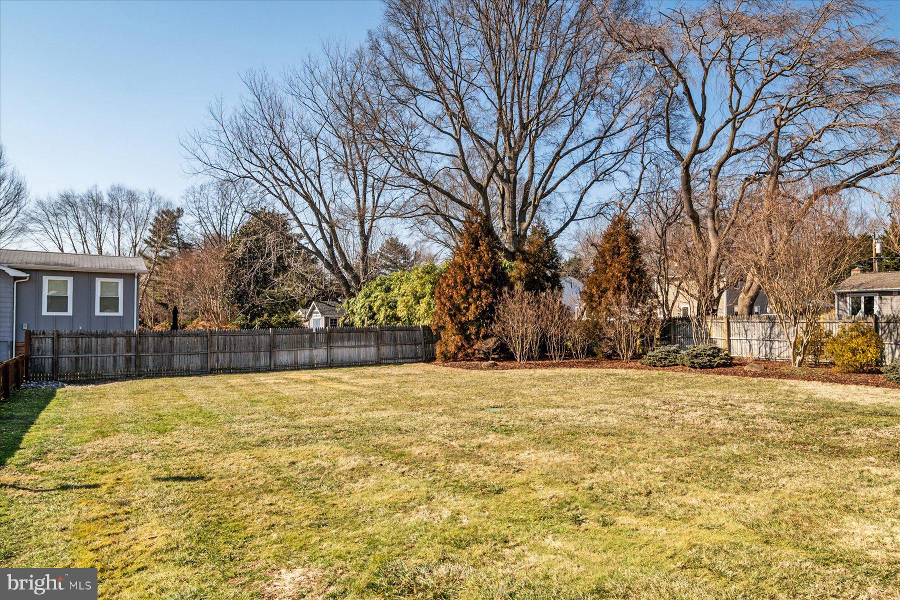 HILLSMERE ESTATES - Residential