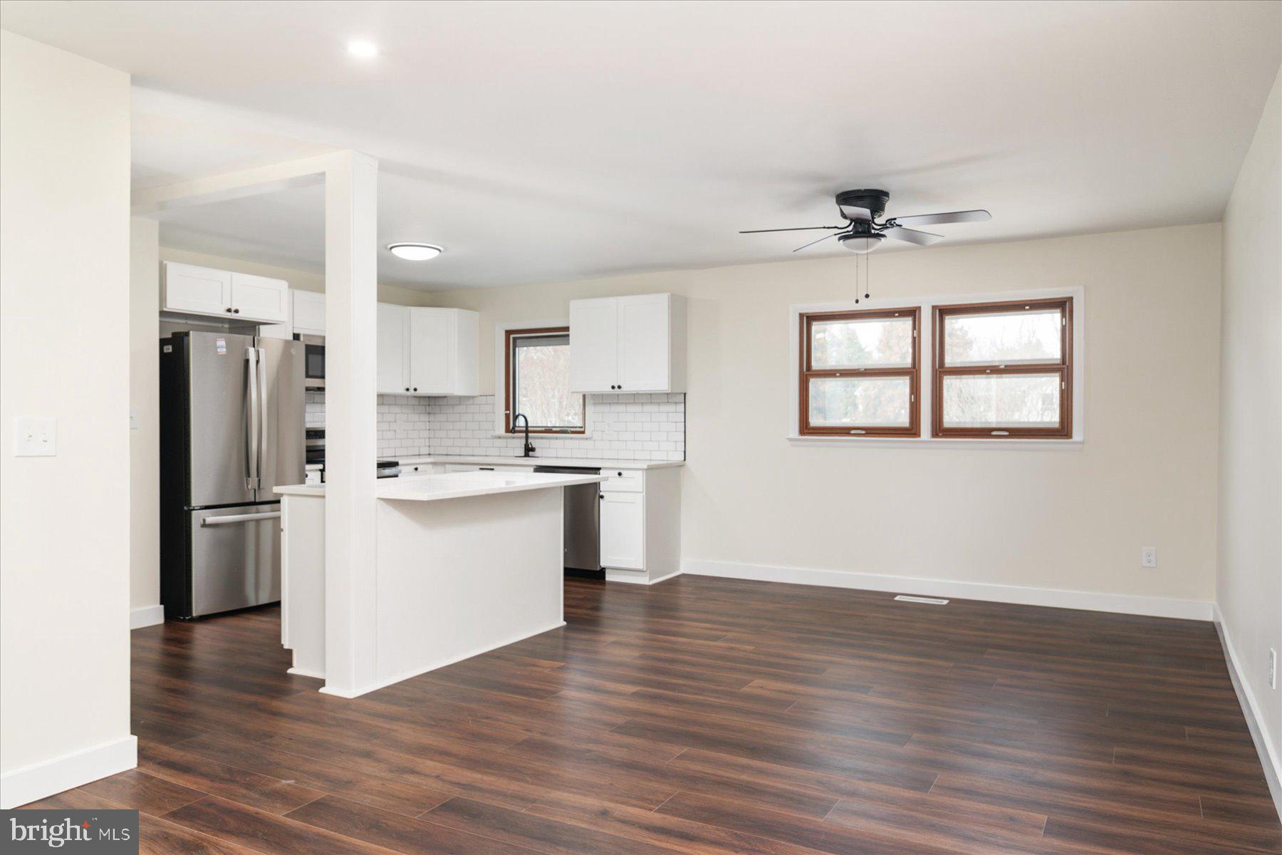 HILLSMERE ESTATES - Residential