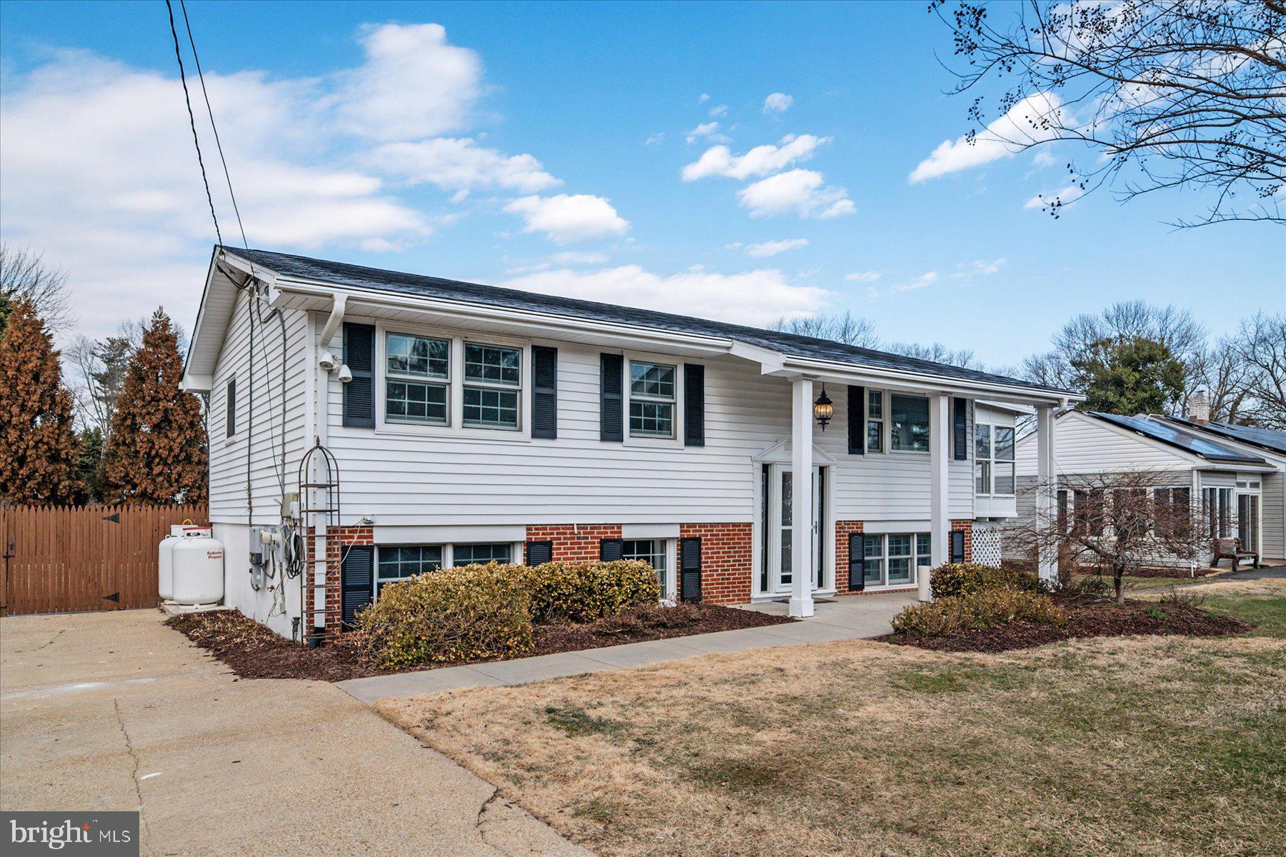 HILLSMERE ESTATES - Residential