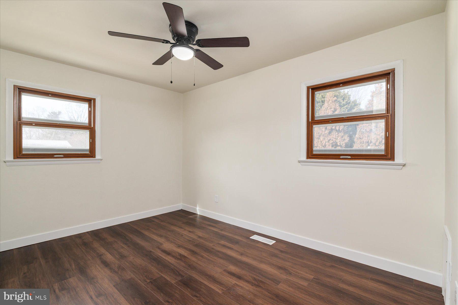 HILLSMERE ESTATES - Residential