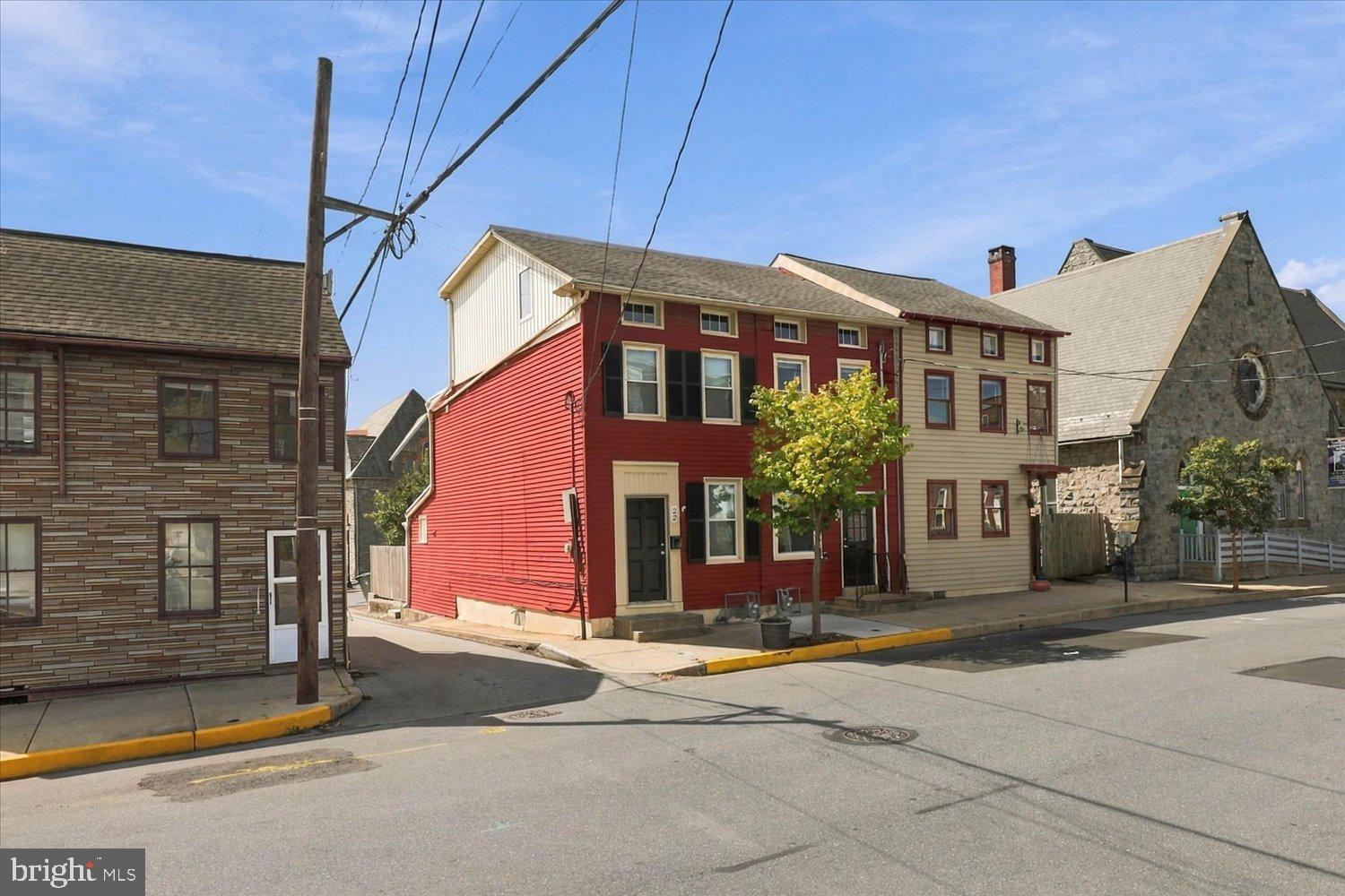 22 S 4TH STREET