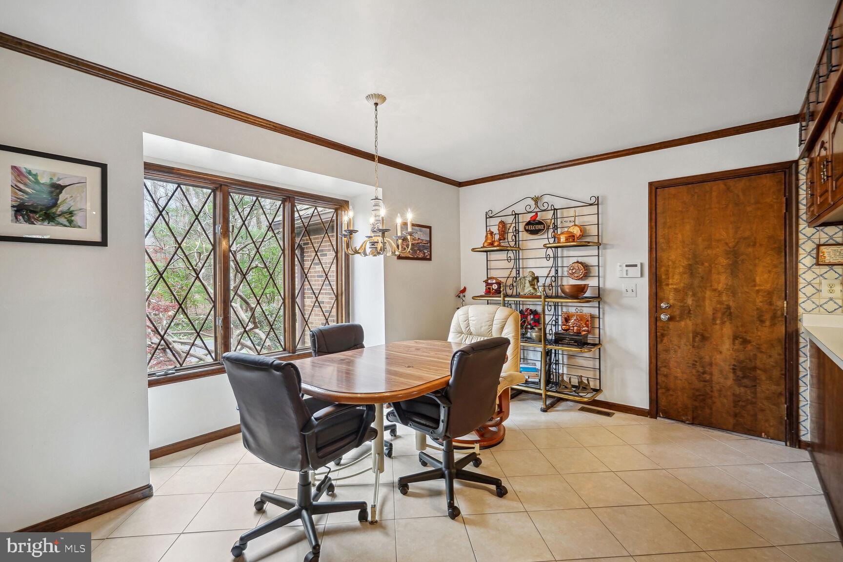 THE SINGING WOODS - Residential