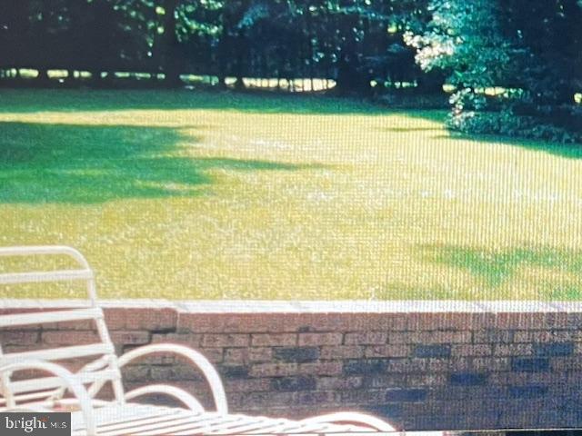 THE SINGING WOODS - Residential