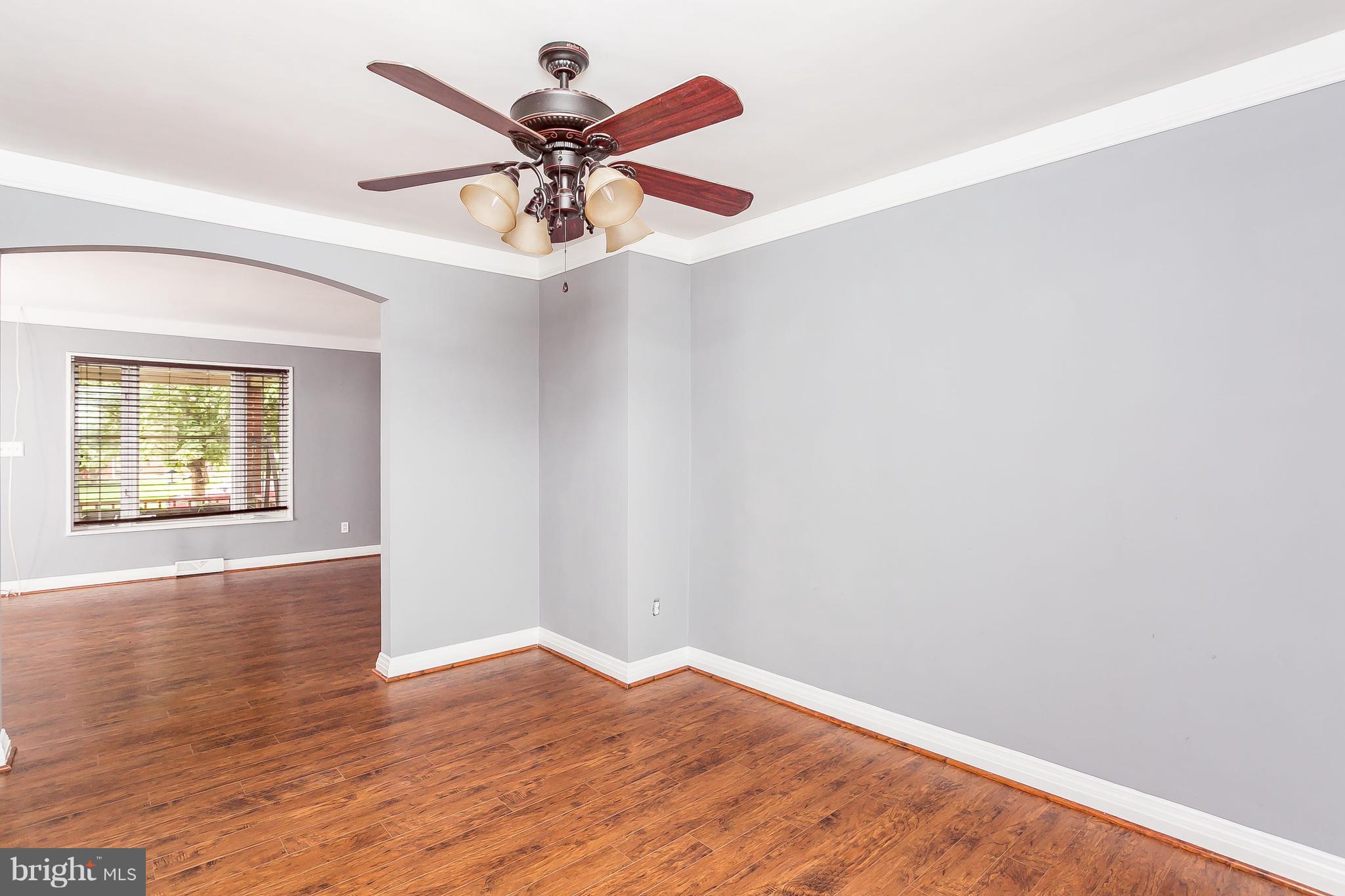 CHARLESMONT - Residential