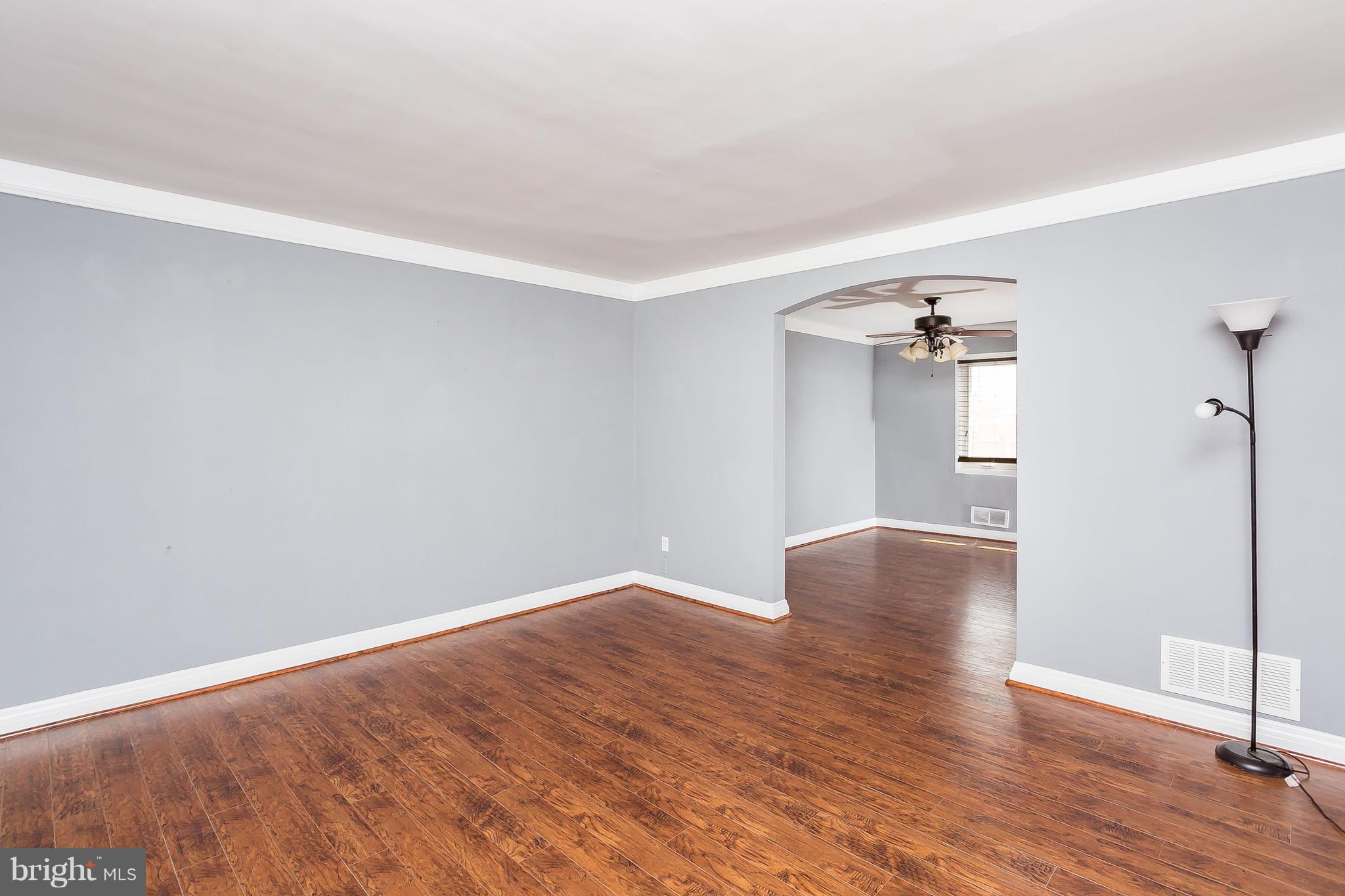 CHARLESMONT - Residential