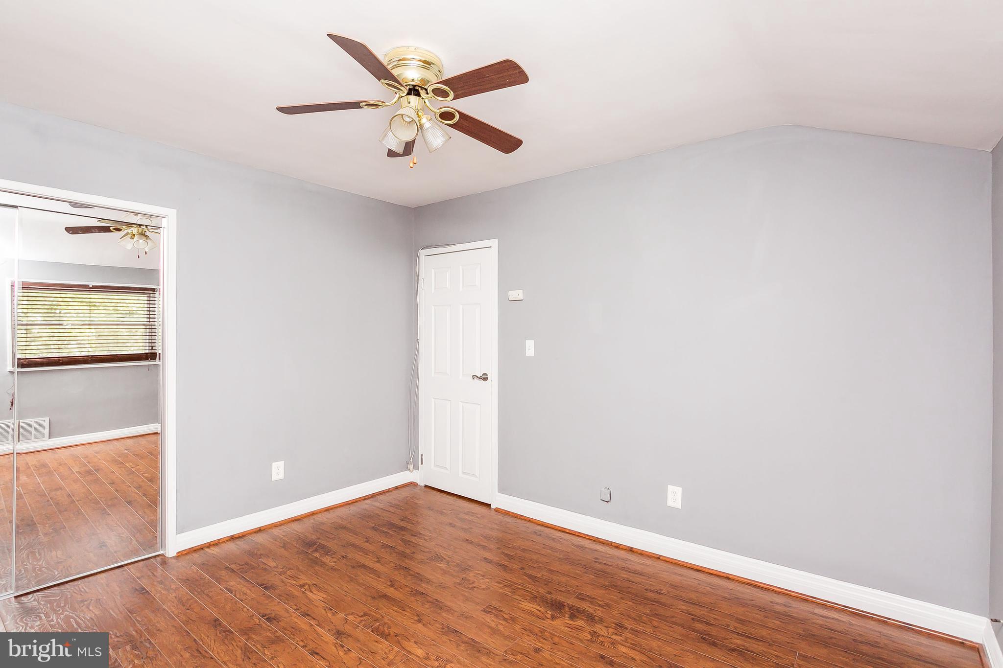 CHARLESMONT - Residential