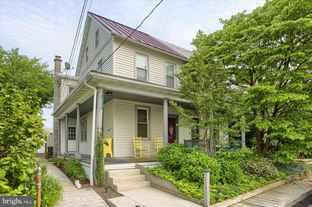 Photo of 1311 Church Street, LITITZ, PA 17543 (MLS # PALA2070970)