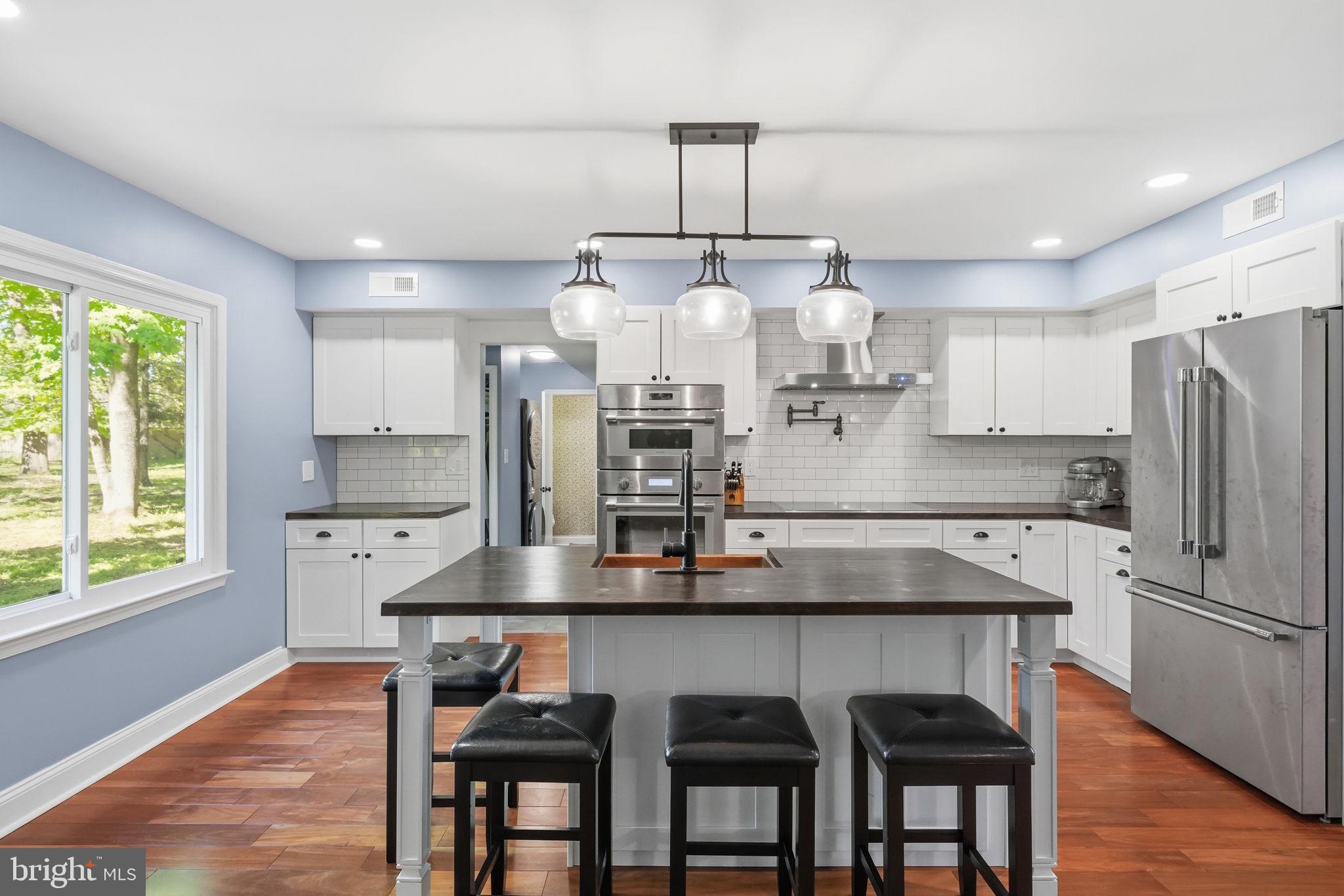 SHIRES CROSSING - Residential