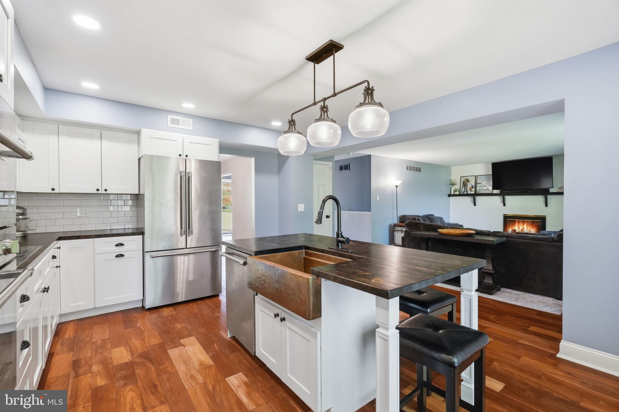SHIRES CROSSING - Residential
