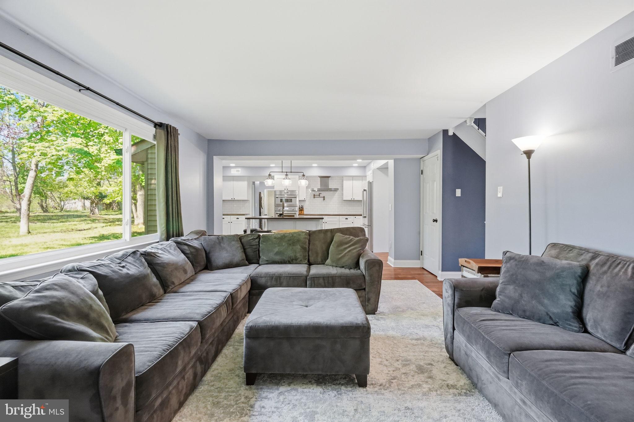 SHIRES CROSSING - Residential