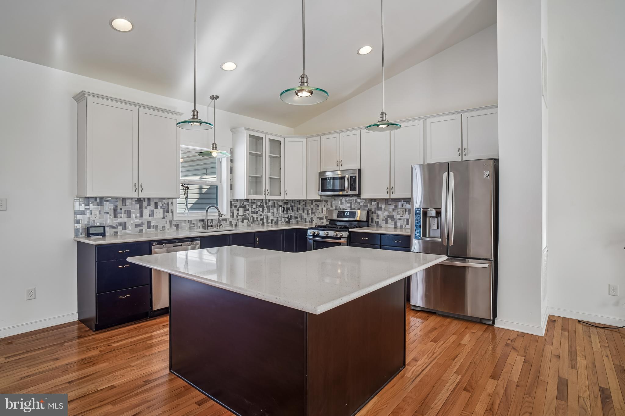 PHEASANT HILL - Residential