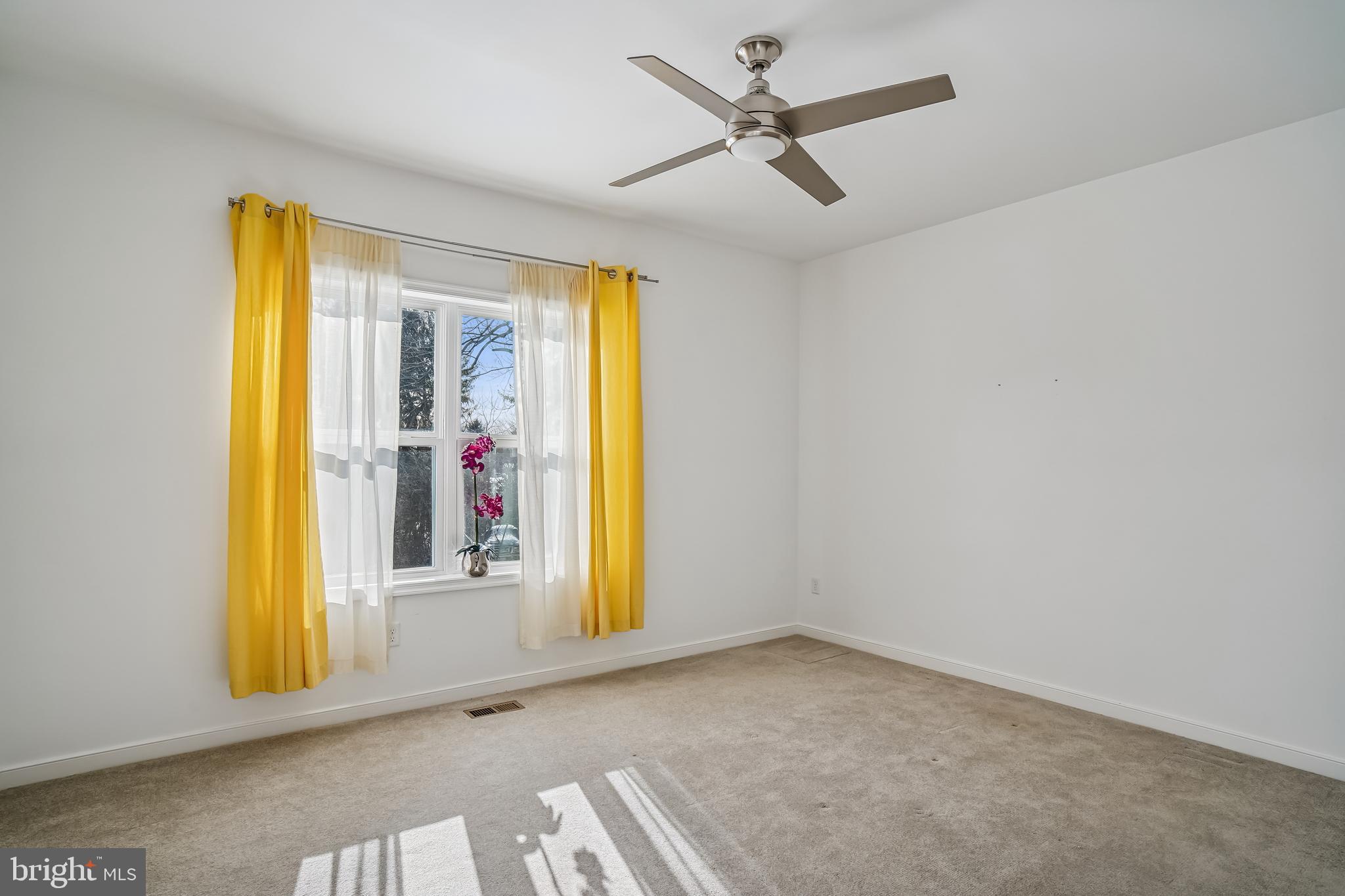 PHEASANT HILL - Residential