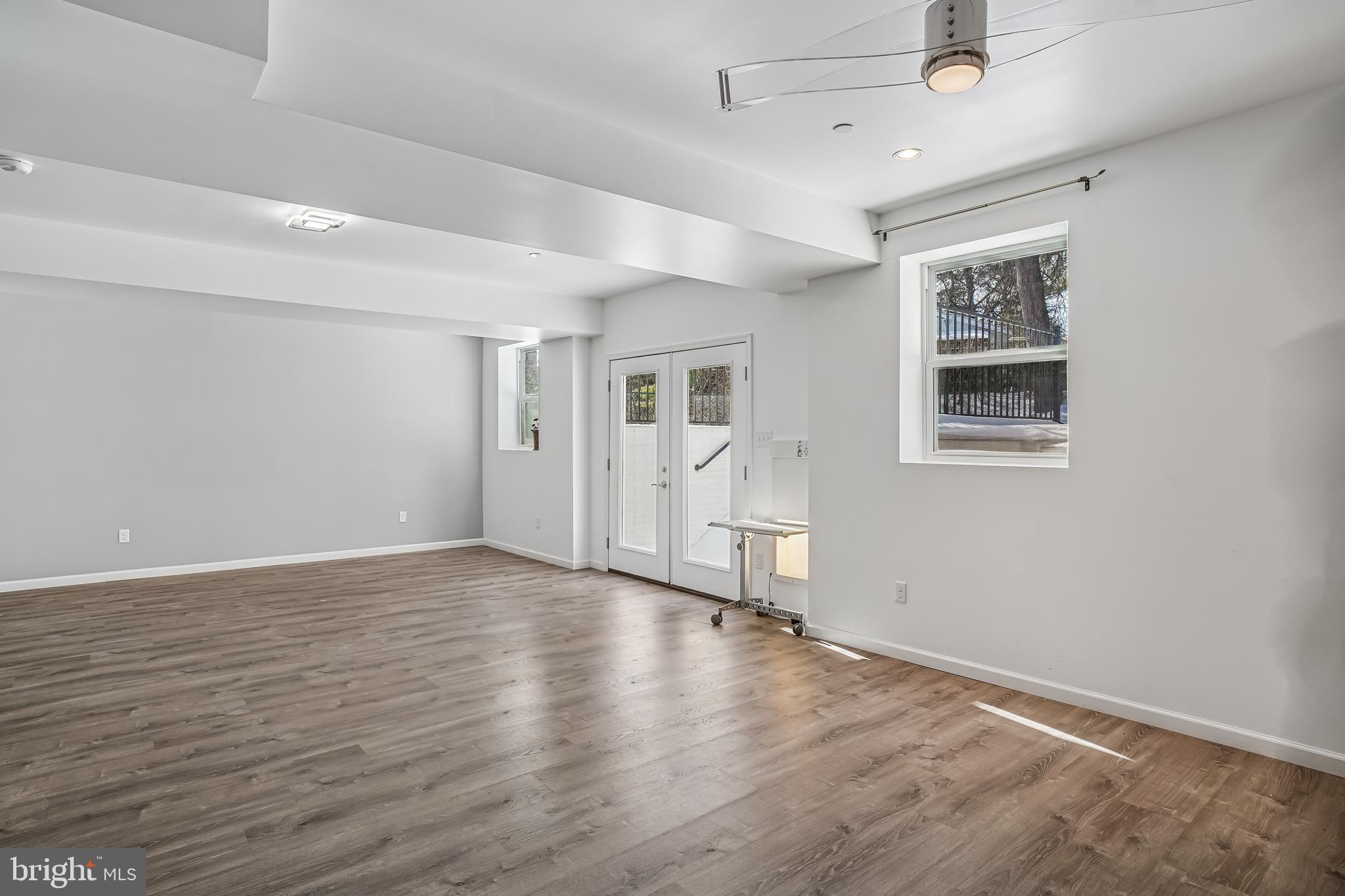 PHEASANT HILL - Residential