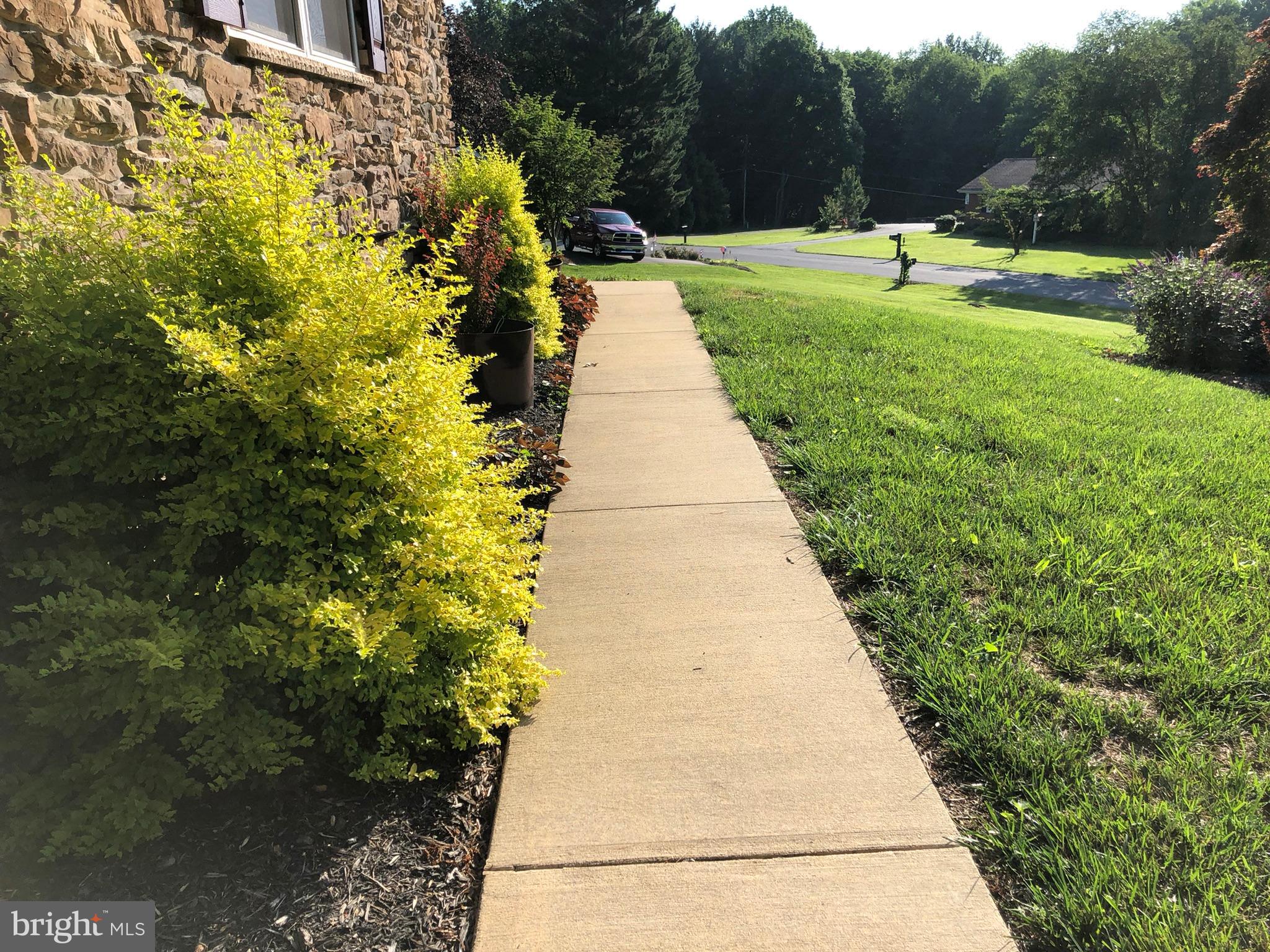 PHEASANT HILL - Residential