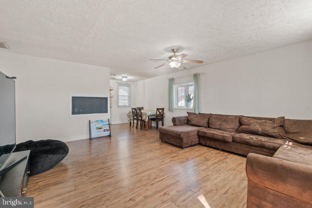 HARUNDALE - Residential