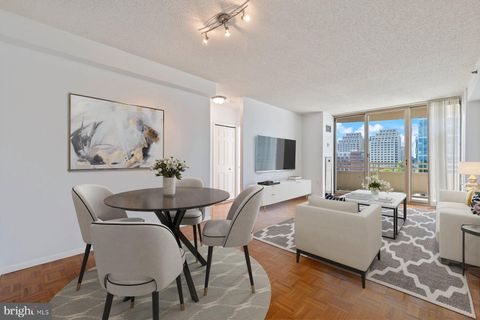 Photo of 4801 Fairmont Avenue #804, BETHESDA, MD 20814 (MLS # MDMC2181782)