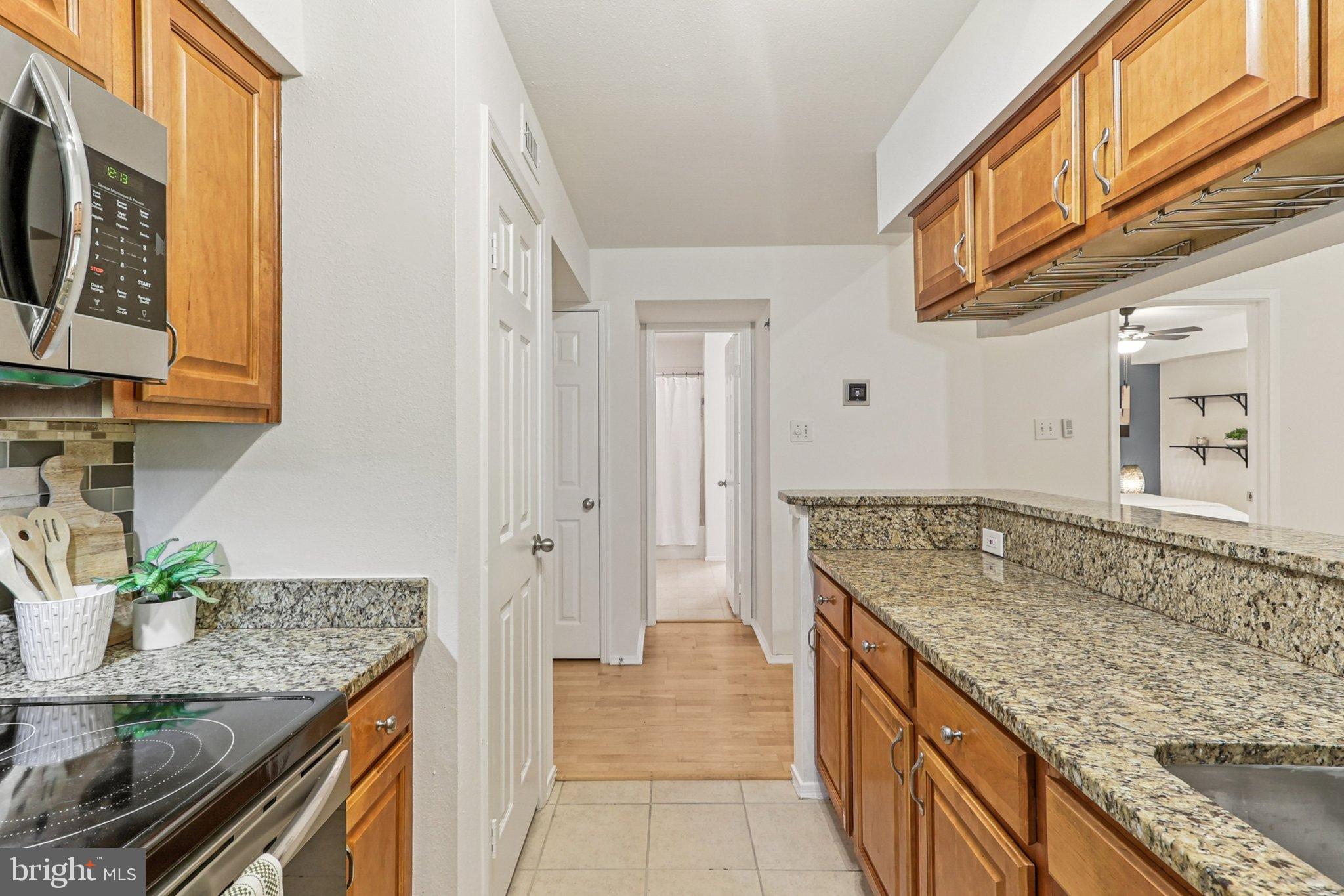 POINTE AT PARK CENTER - Residential