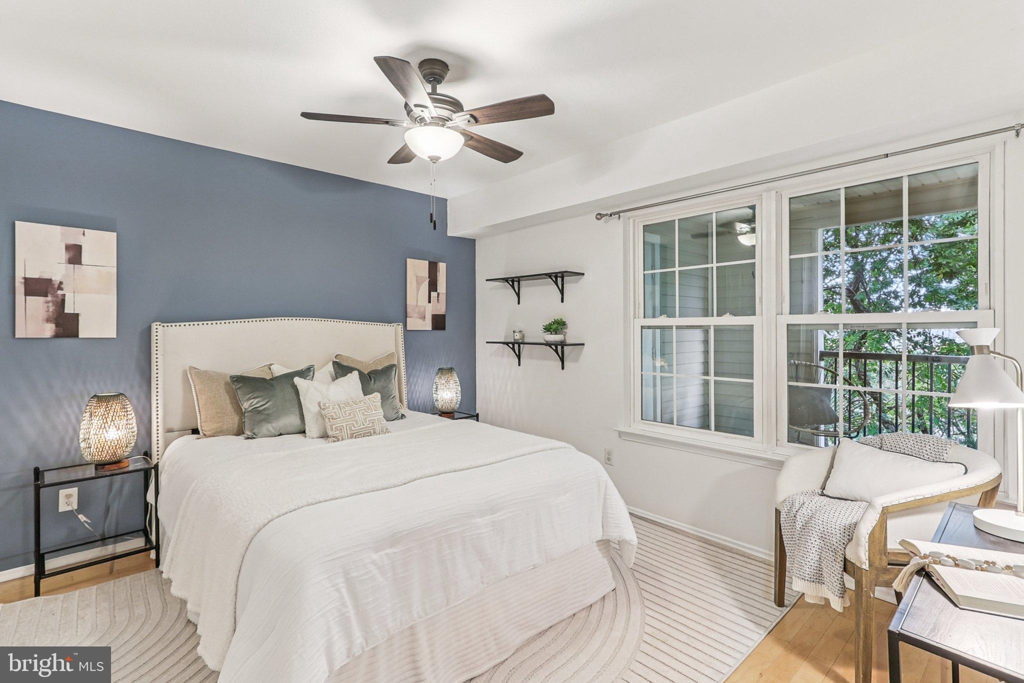 POINTE AT PARK CENTER - Residential