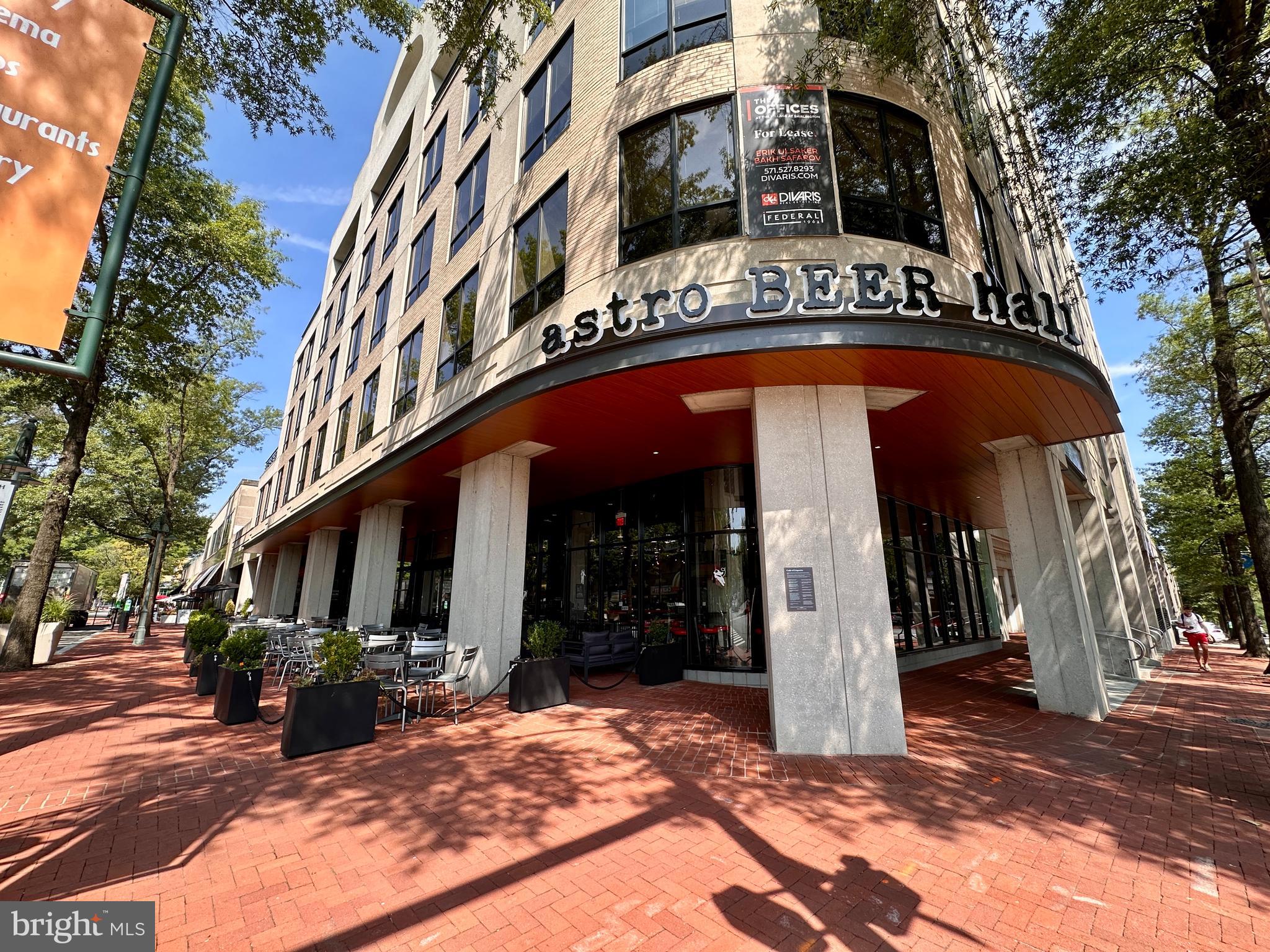 POINTE AT PARK CENTER - Residential