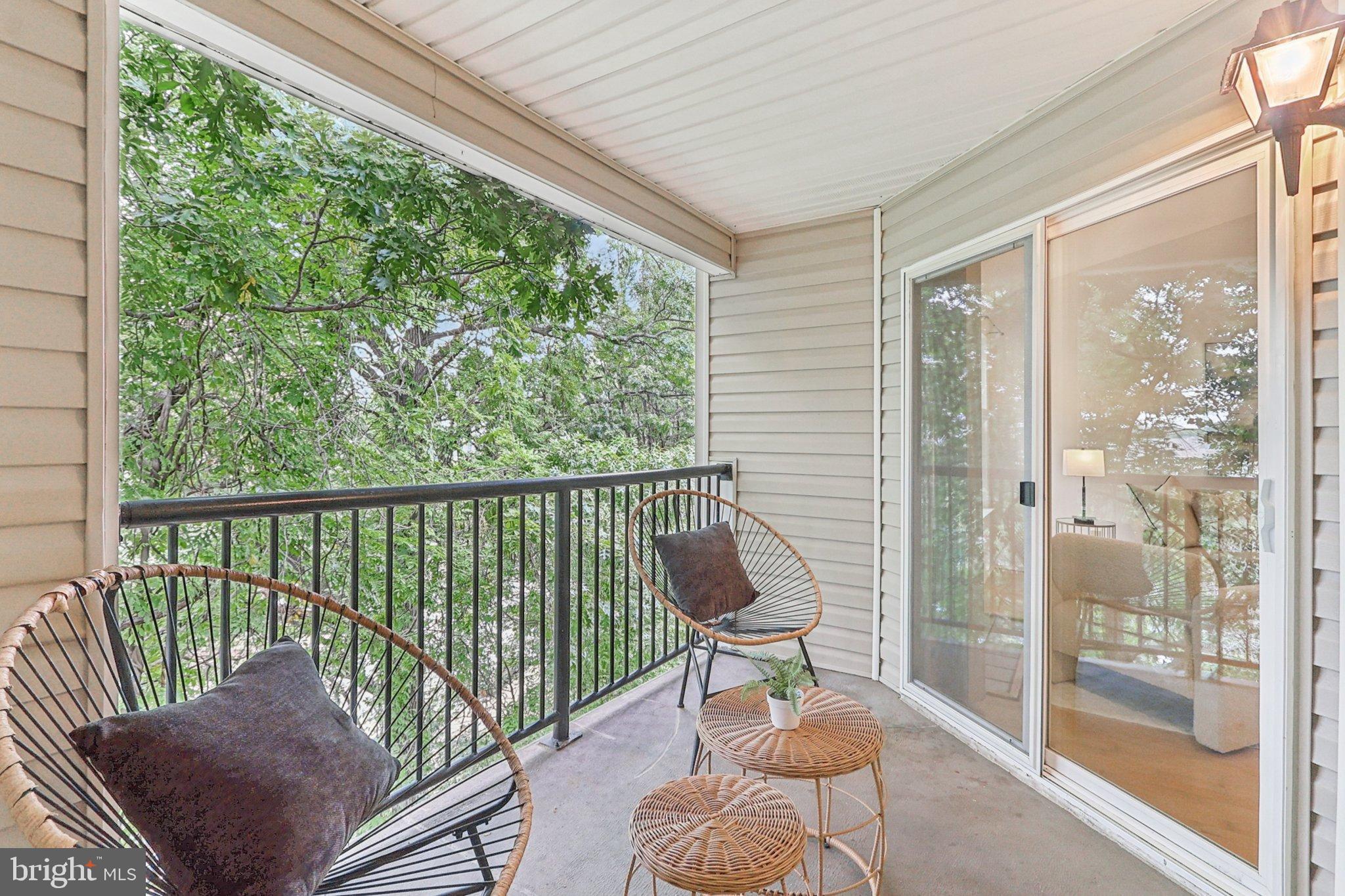 POINTE AT PARK CENTER - Residential