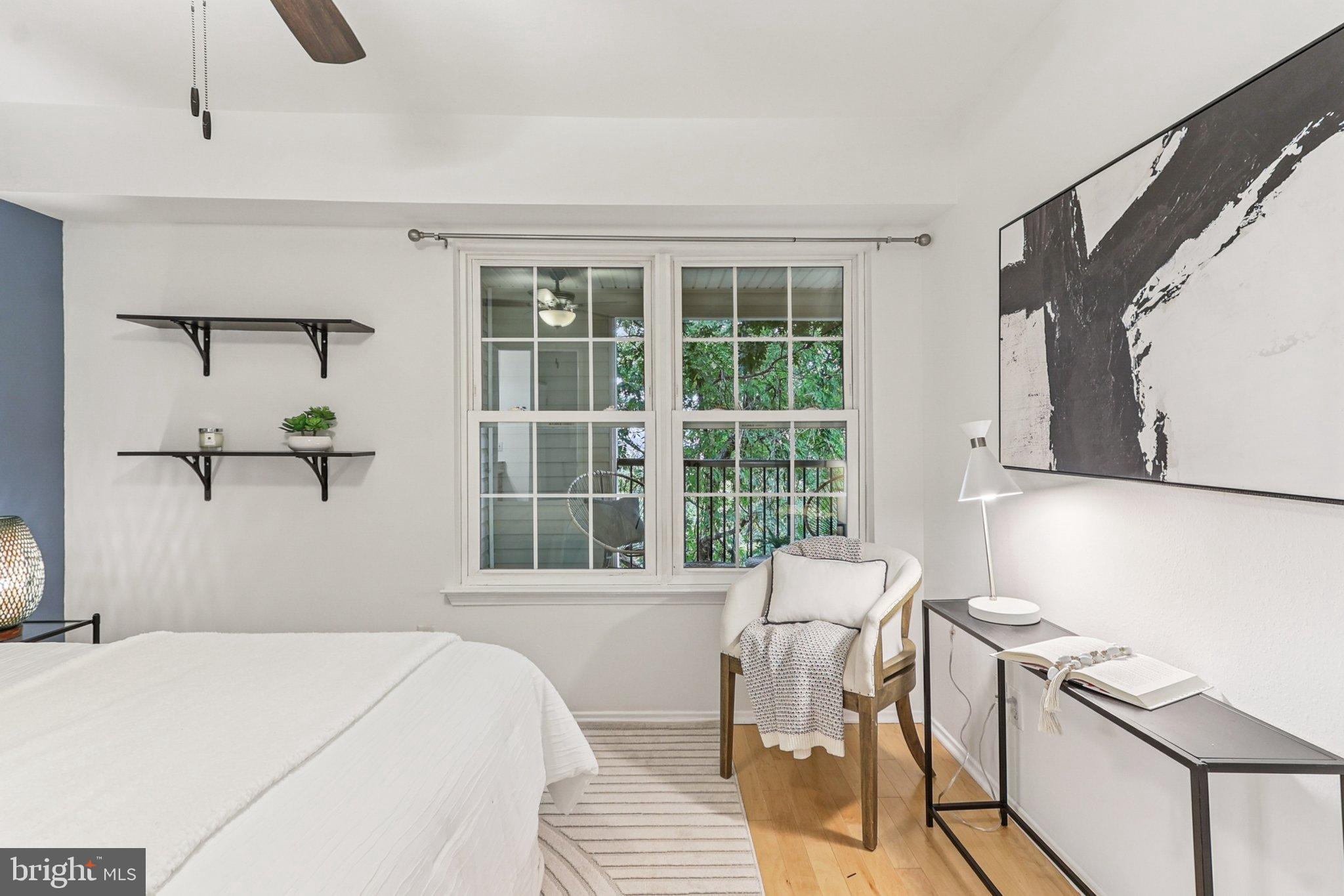 POINTE AT PARK CENTER - Residential