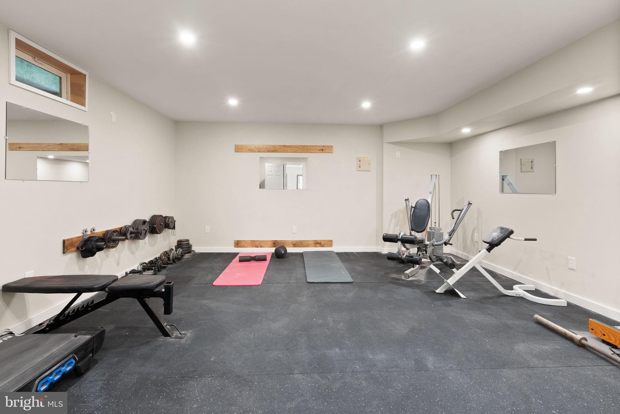 BRENBROOKE - Residential