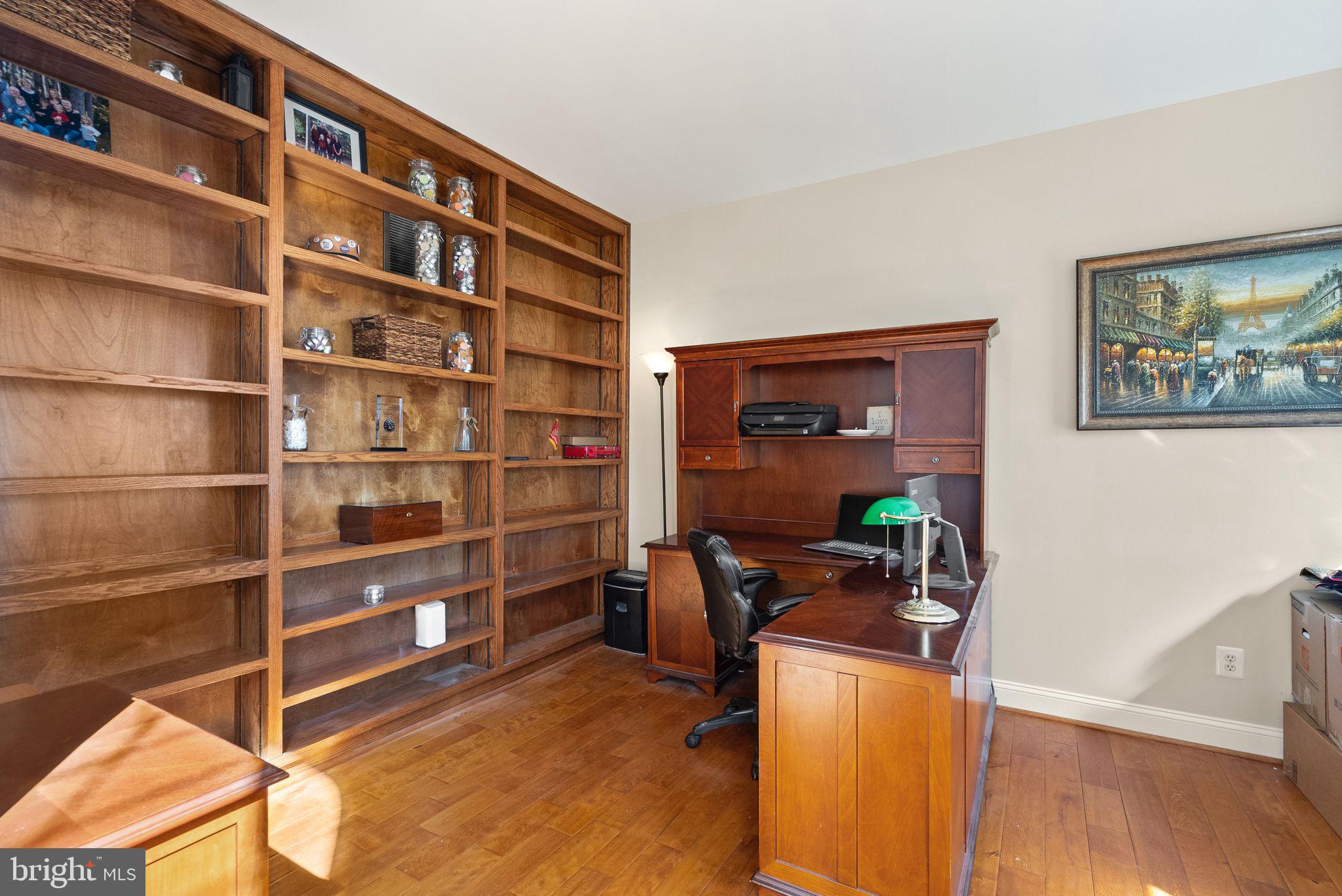 BRENBROOKE - Residential