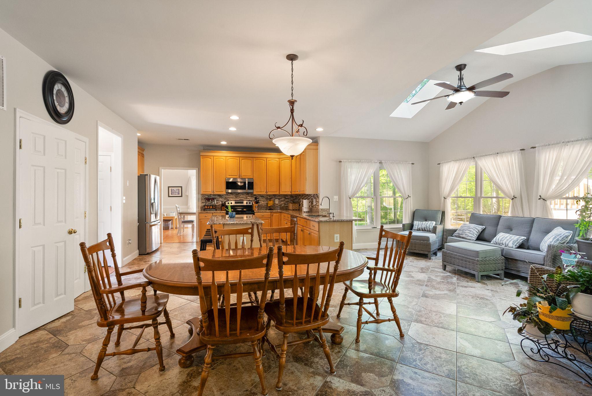 BRENBROOKE - Residential