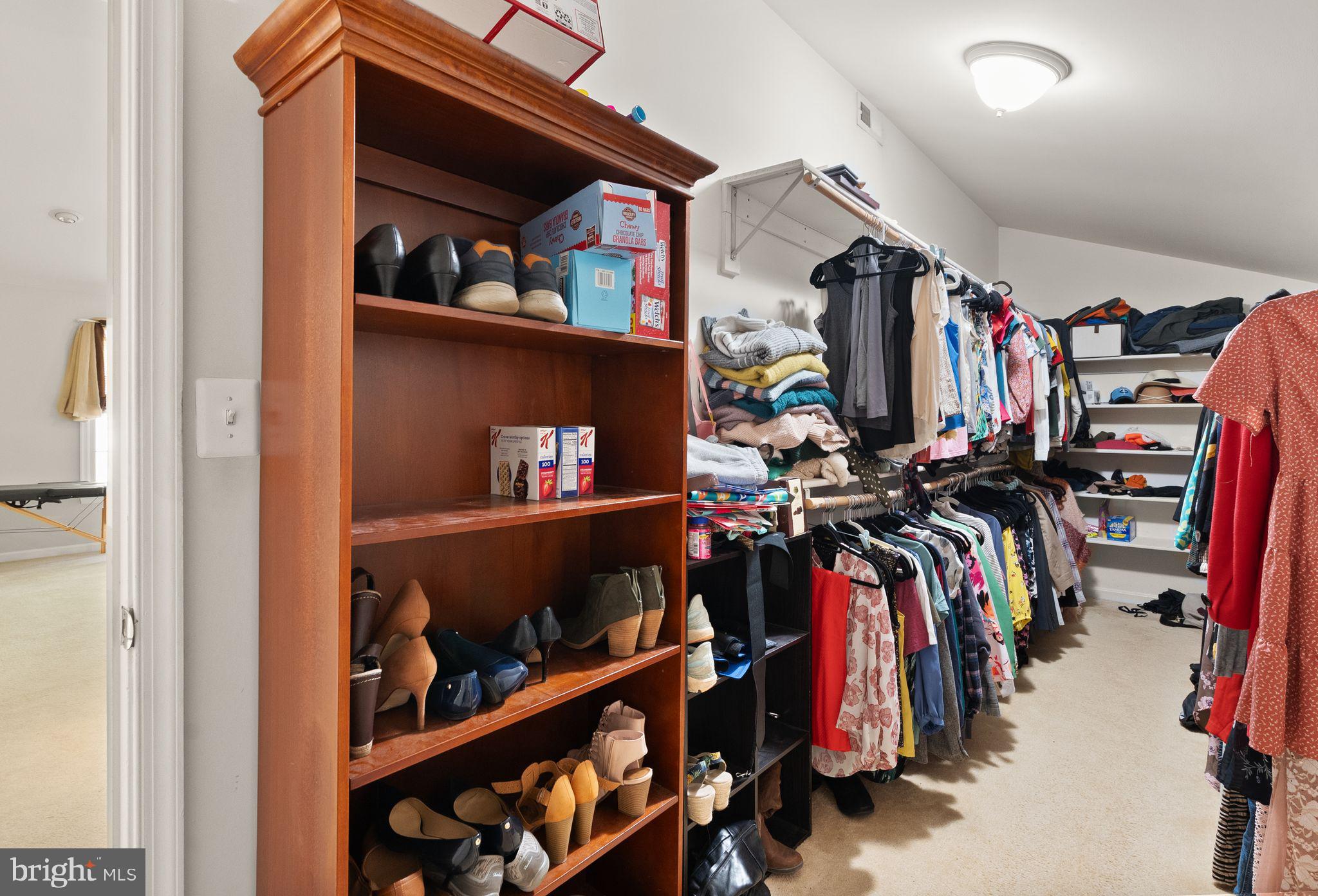 BRENBROOKE - Residential