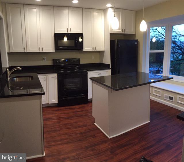 OAKHURST - Residential