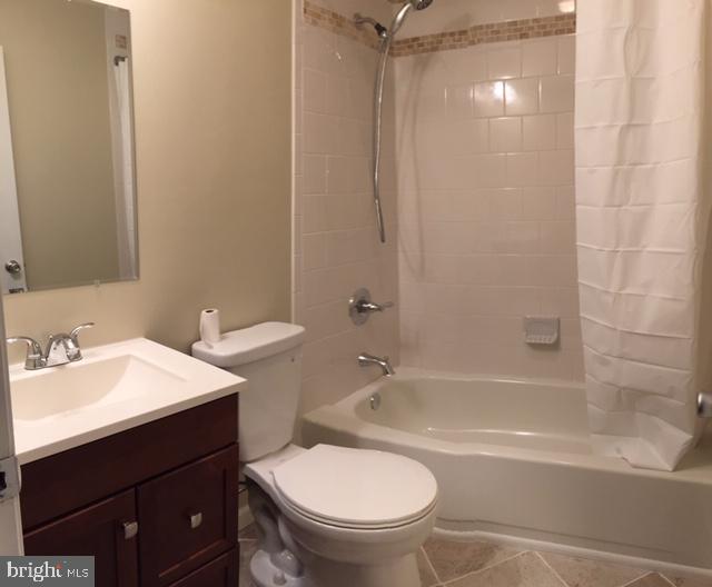 OAKHURST - Residential