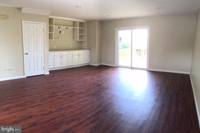 OAKHURST - Residential