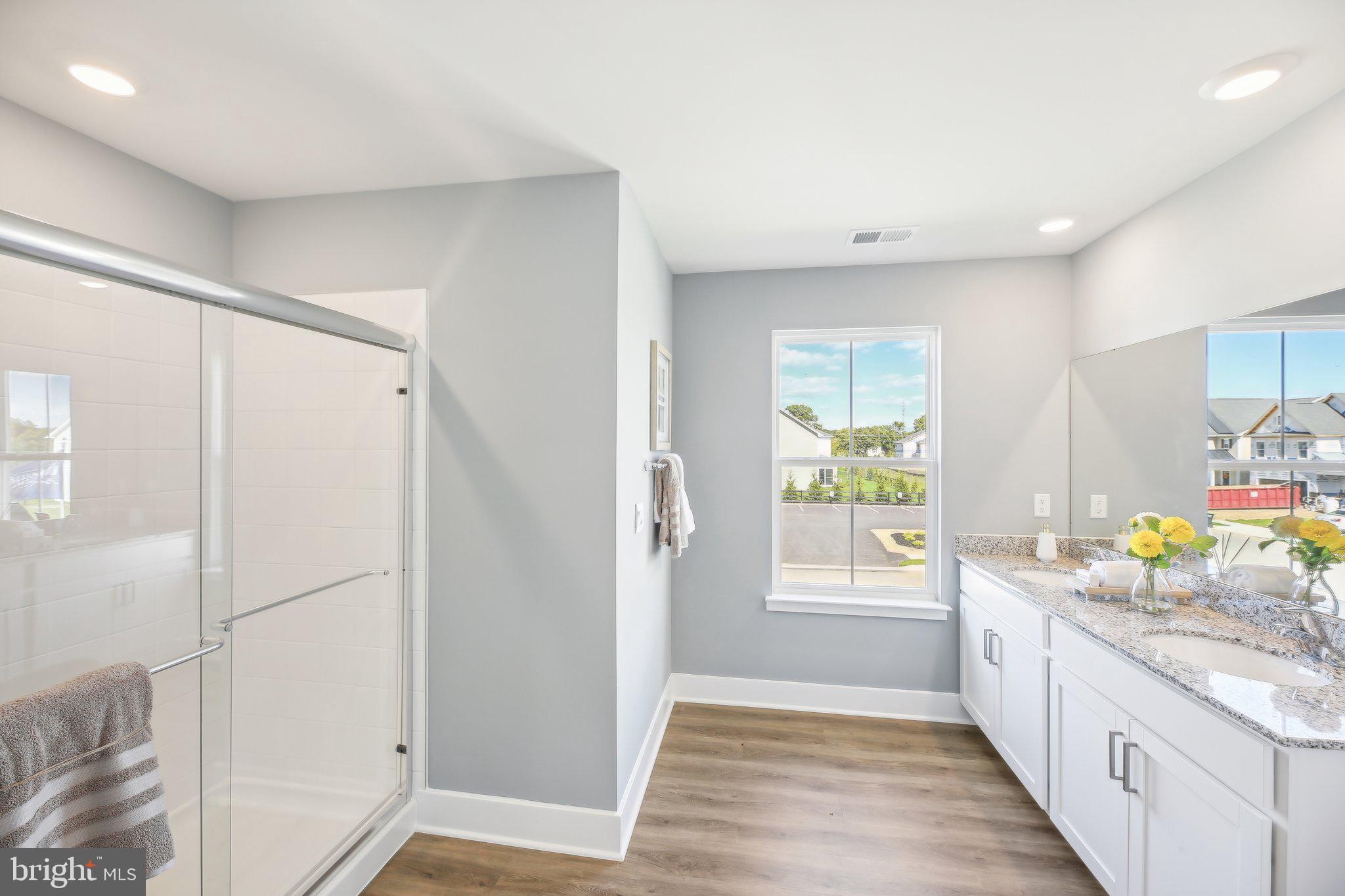 LINWOOD LANDING - Residential