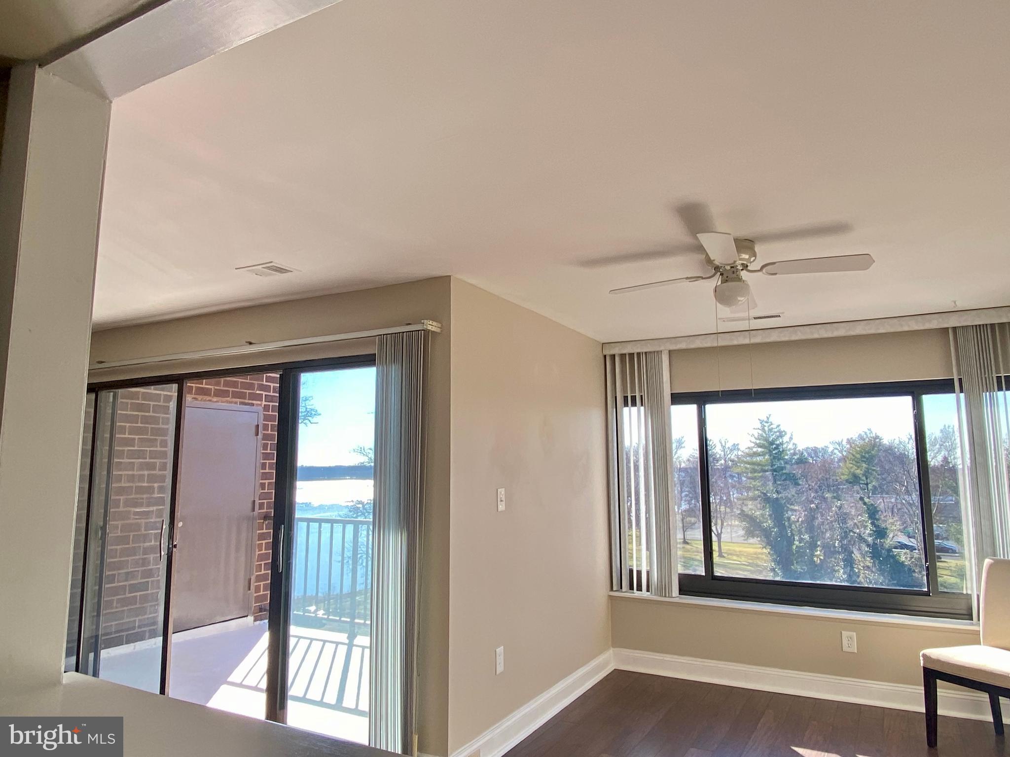 BAKERS BAY CONDOMINIUMS - Residential