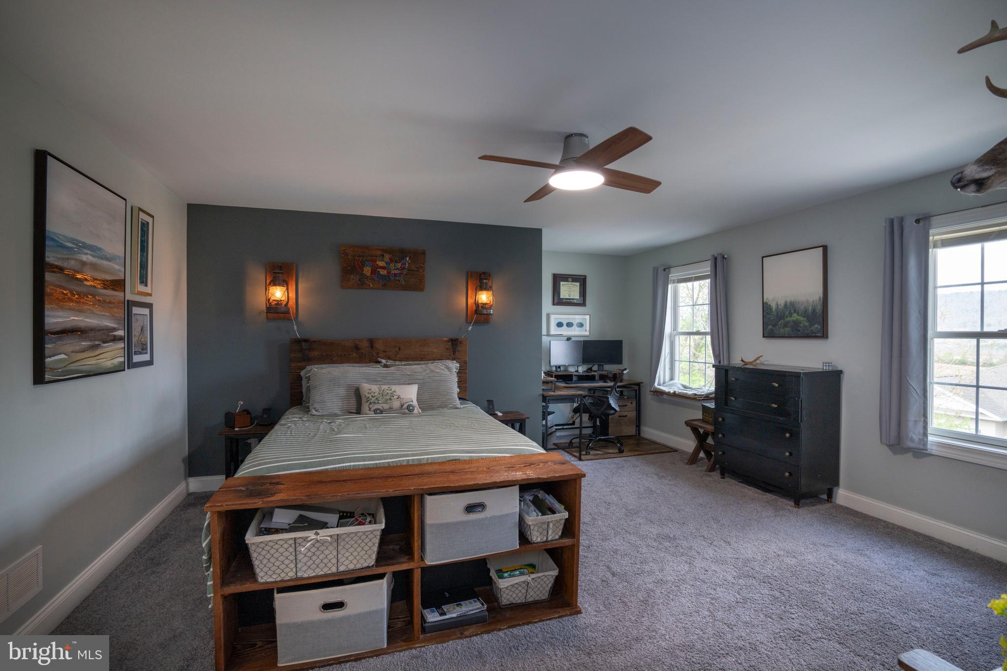 COUNTRY COVE - Residential