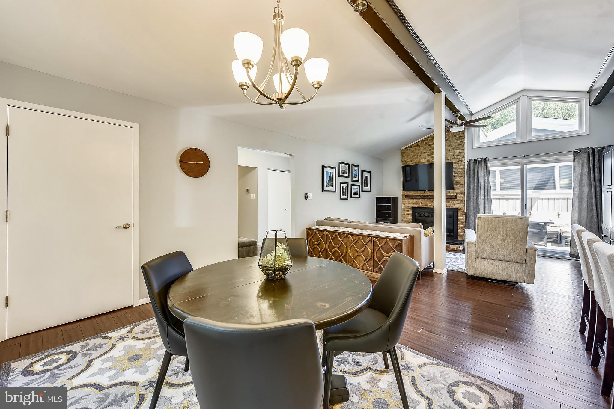 LAKE RIDGE - Residential