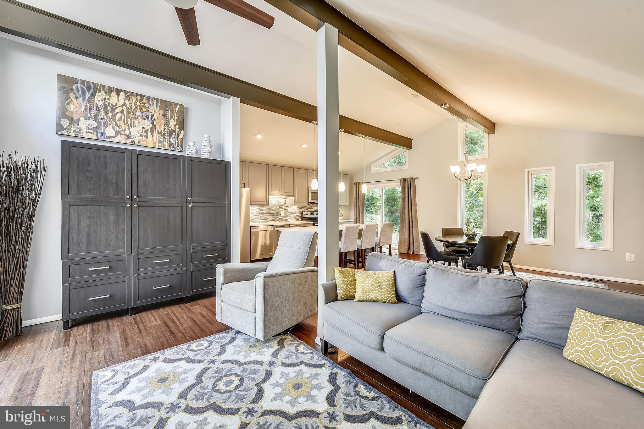 LAKE RIDGE - Residential