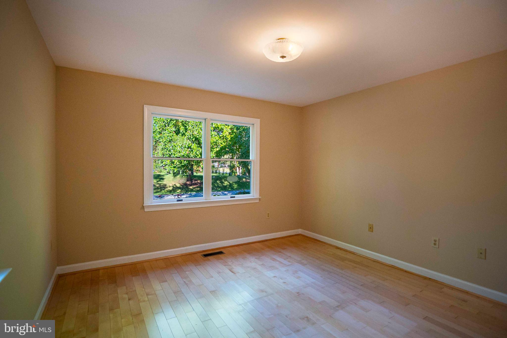 CRESS CREEK - Residential