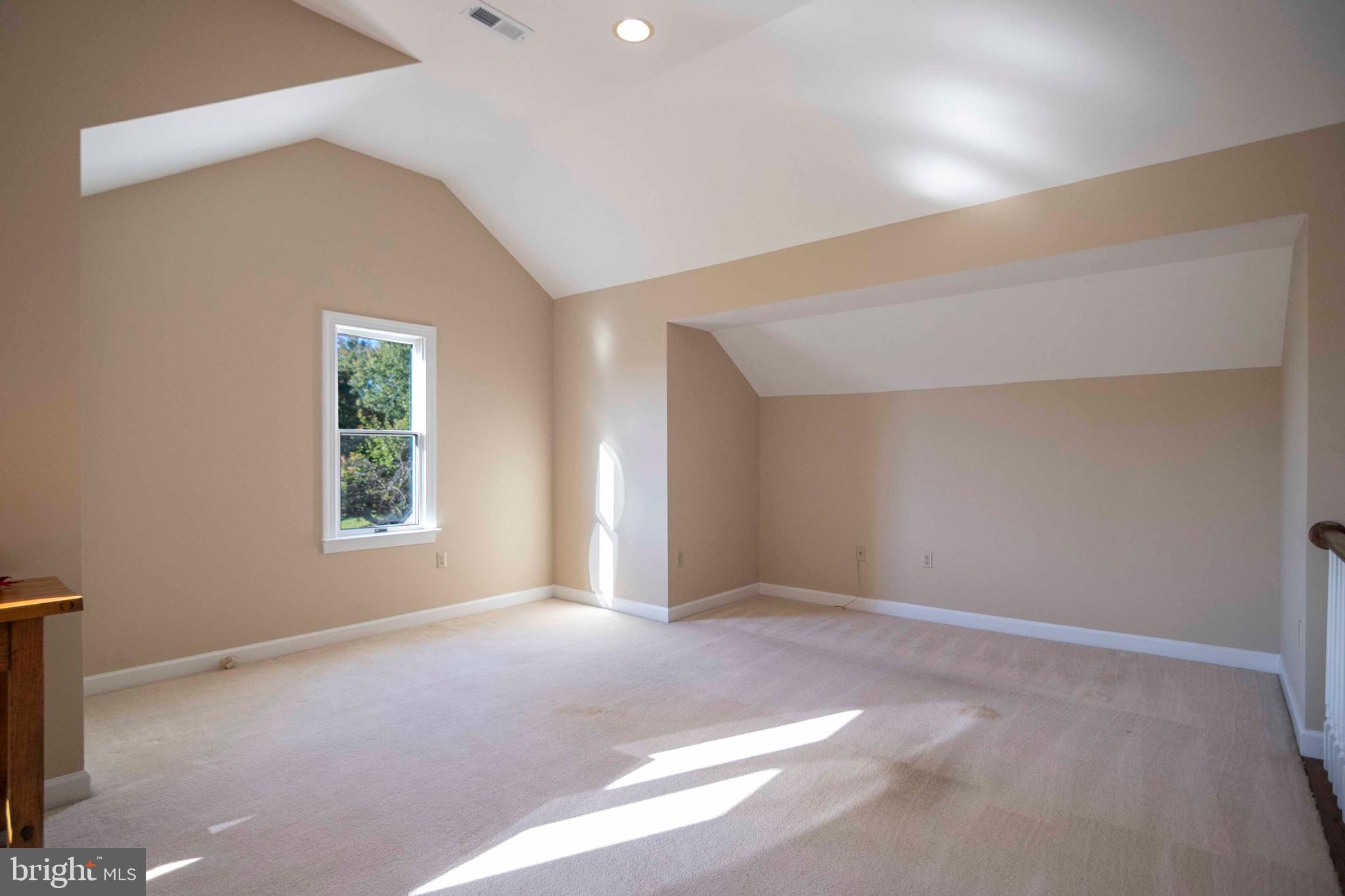 CRESS CREEK - Residential