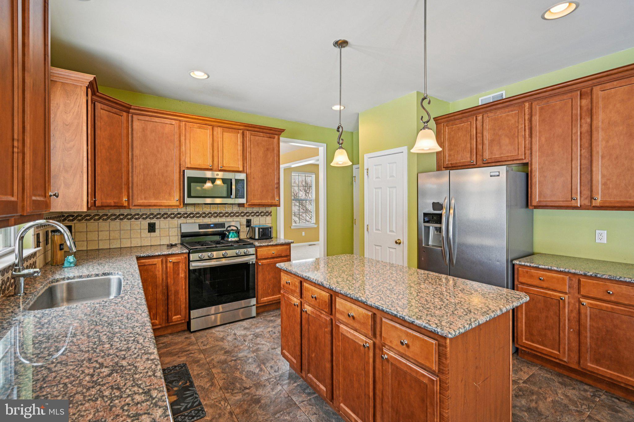 RESERVE AT BAILEY ST - Residential