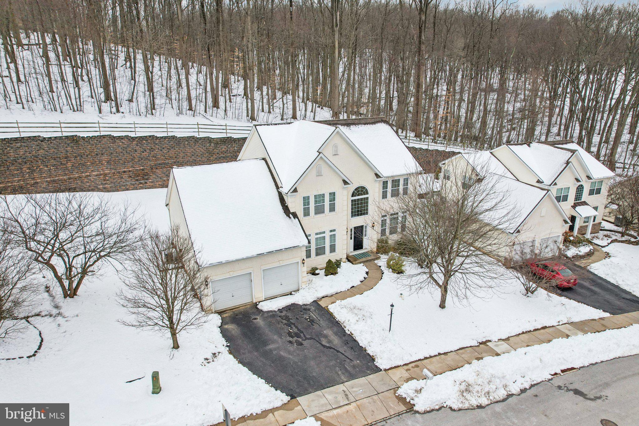 RESERVE AT BAILEY ST - Residential