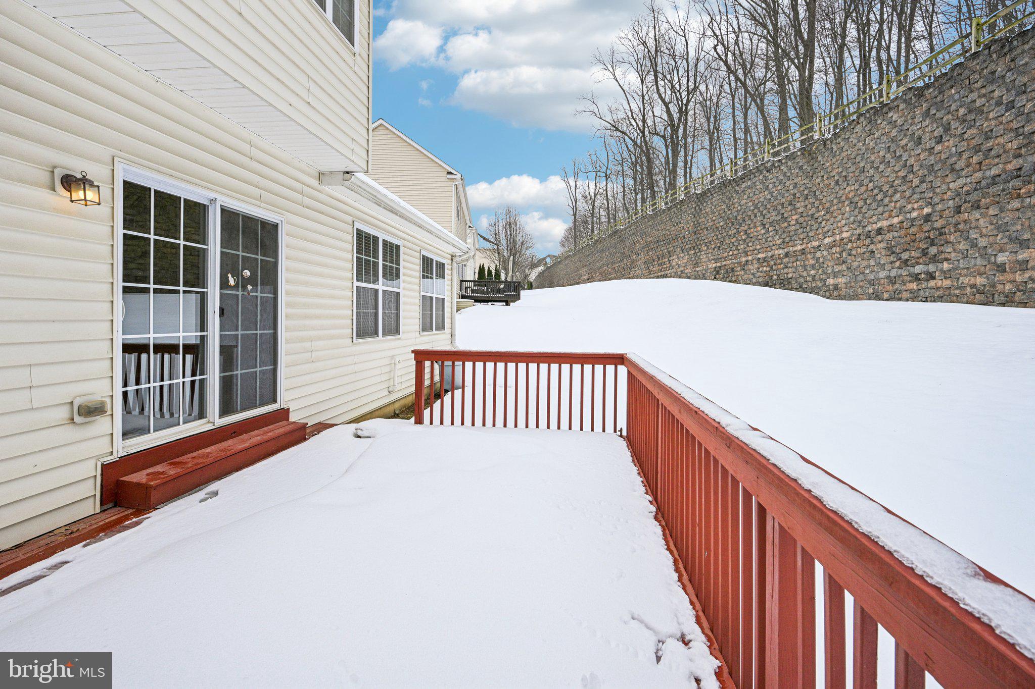 RESERVE AT BAILEY ST - Residential