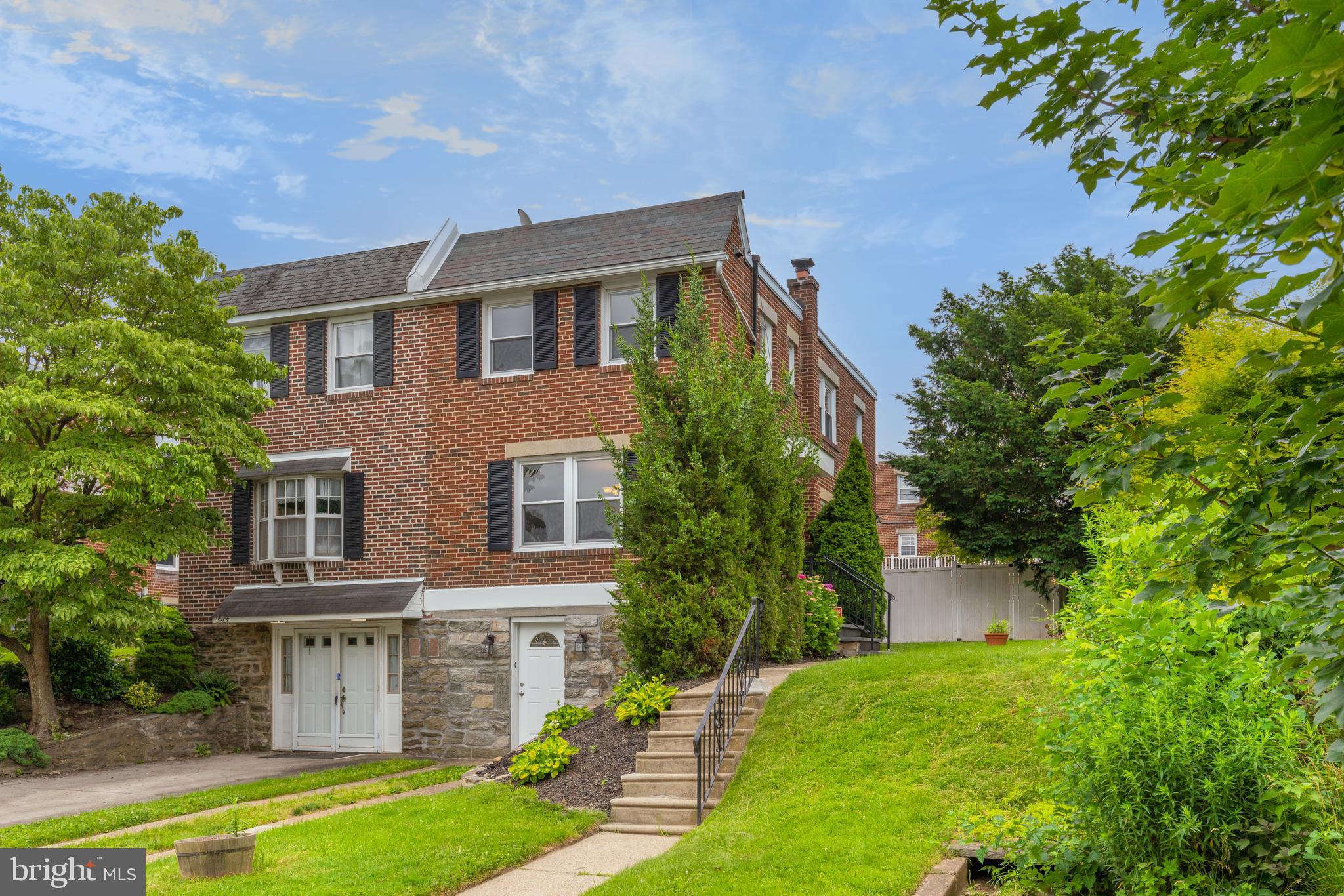 WISSAHICKON HILLS - Residential