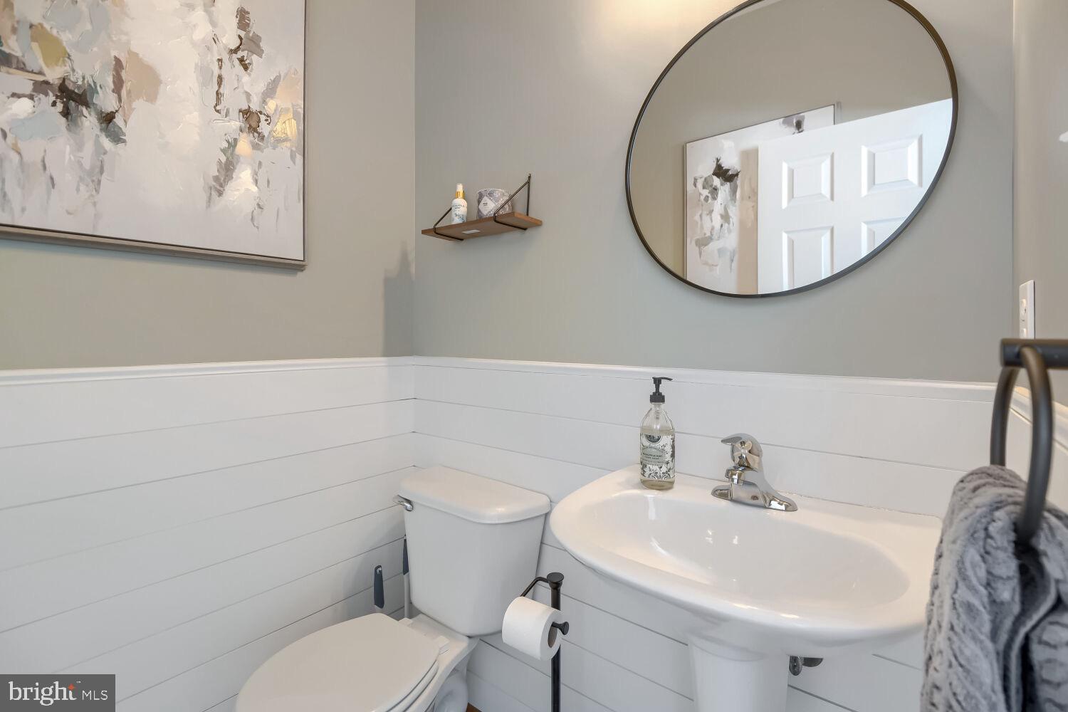 PERRY HALL - Residential