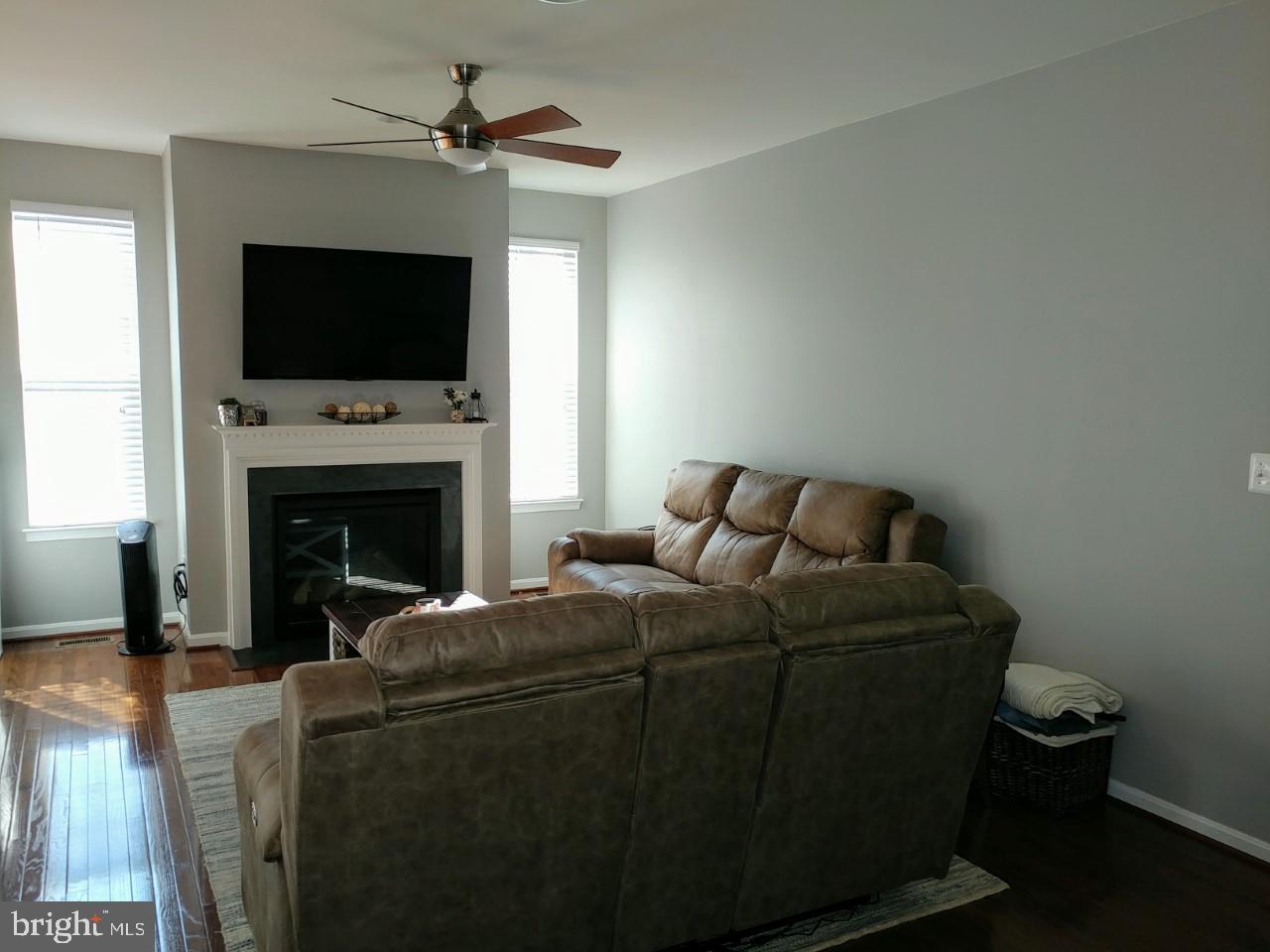 HOMEPLACE ON PELHAMS REACH - Residential