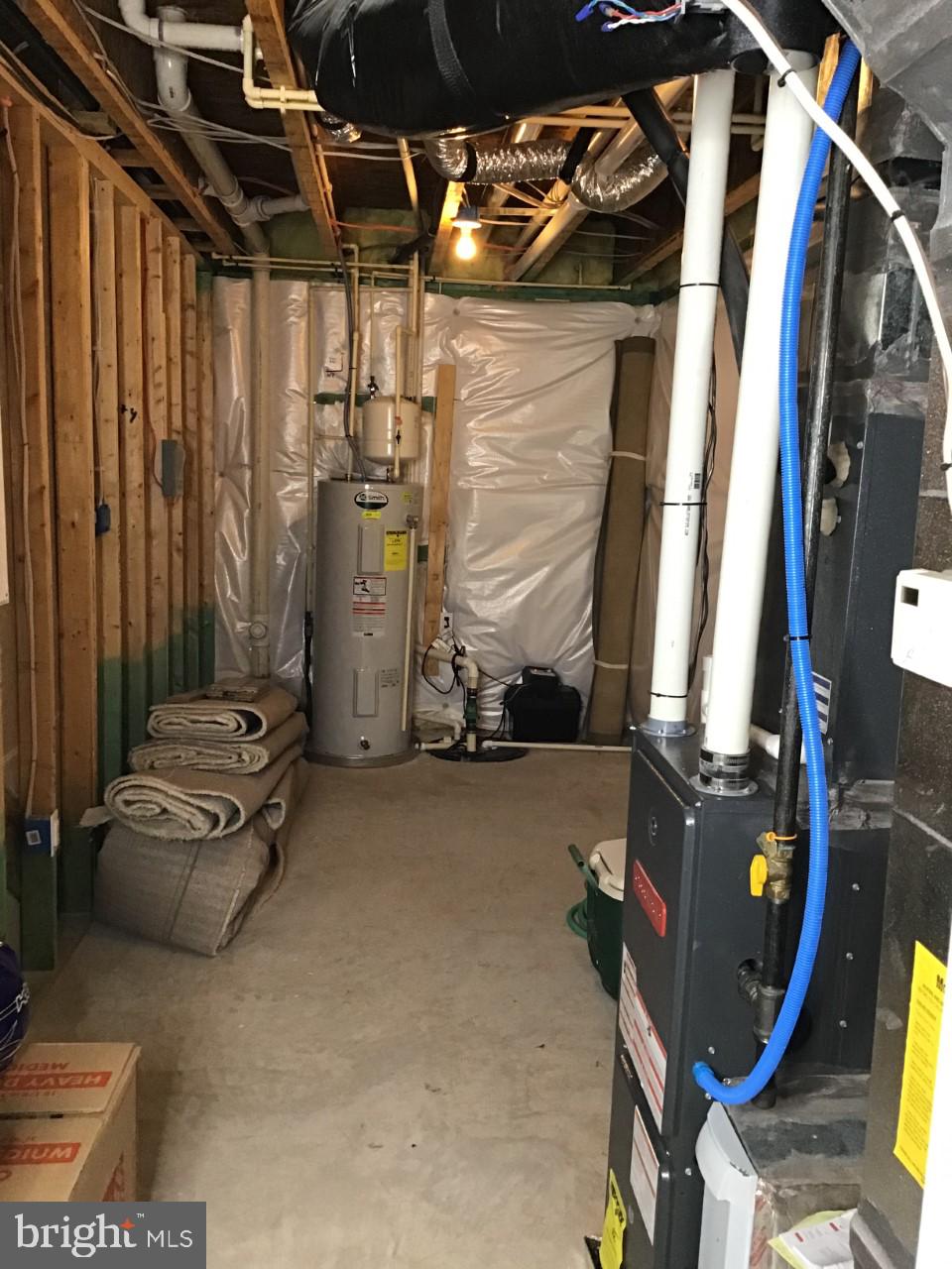 HOMEPLACE ON PELHAMS REACH - Residential